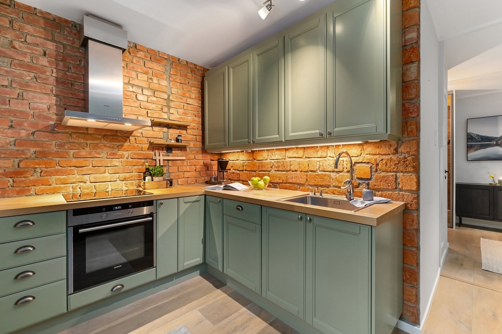 Hvis du ønsker å bli bedre kjent med borettslaget så har de egen hjemmeside: https://skauen.borettslag.net/ Galleribilde