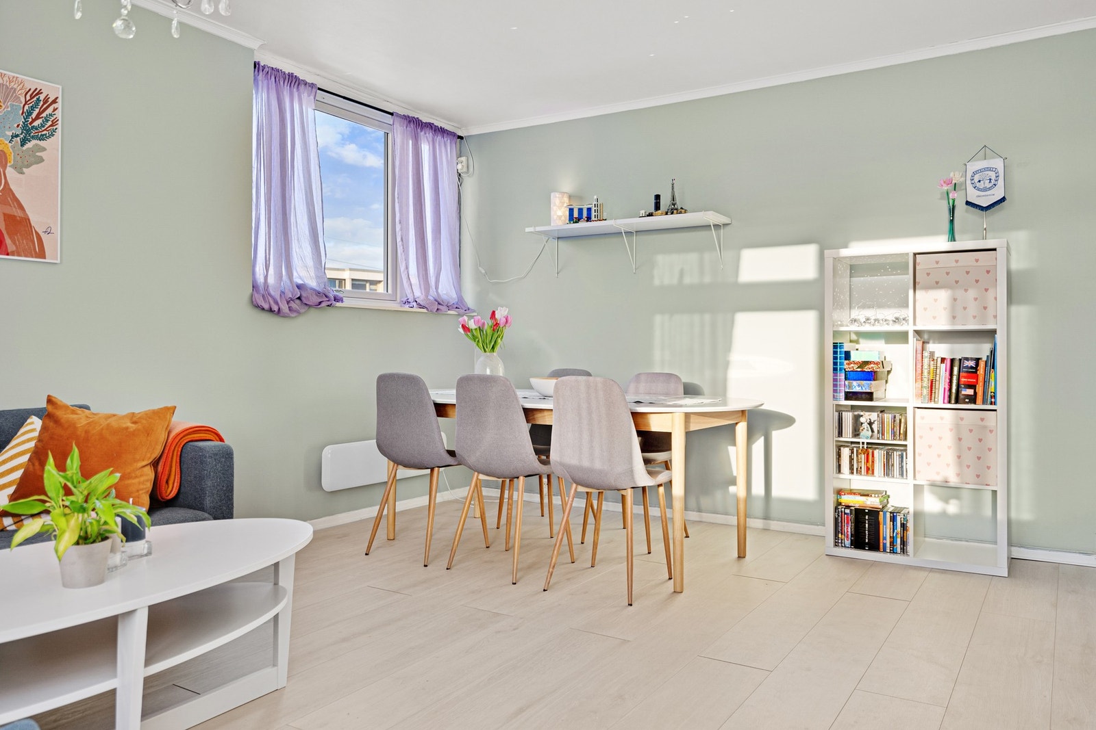 Stor og pen 2-roms toppleilighet. Galleribilde