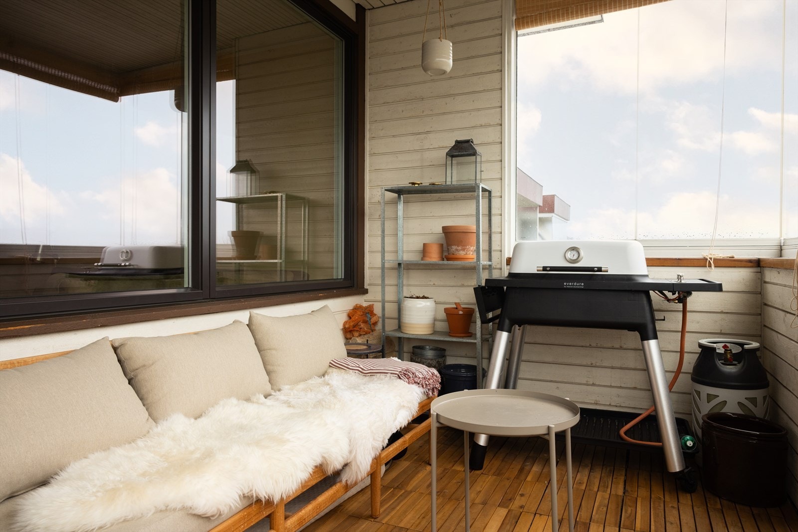 - Nordvestvendt, innglasset balkong på ca. 8 kvm - Galleribilde