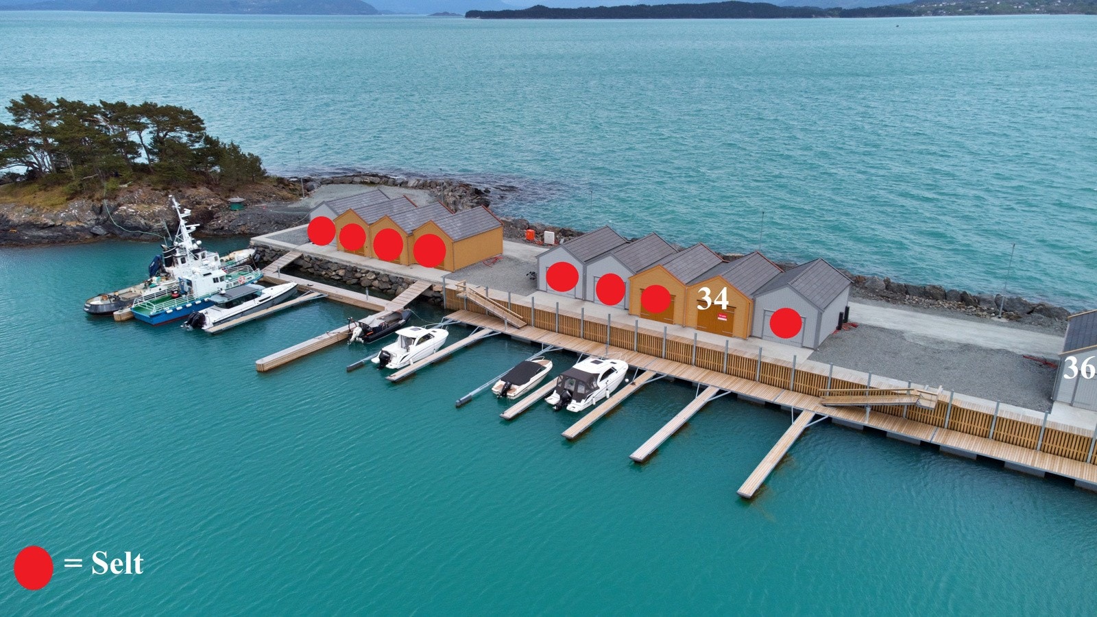 Det er allereie selt 11 naust, og bygginga av dei selte nausta er i gang Galleribilde