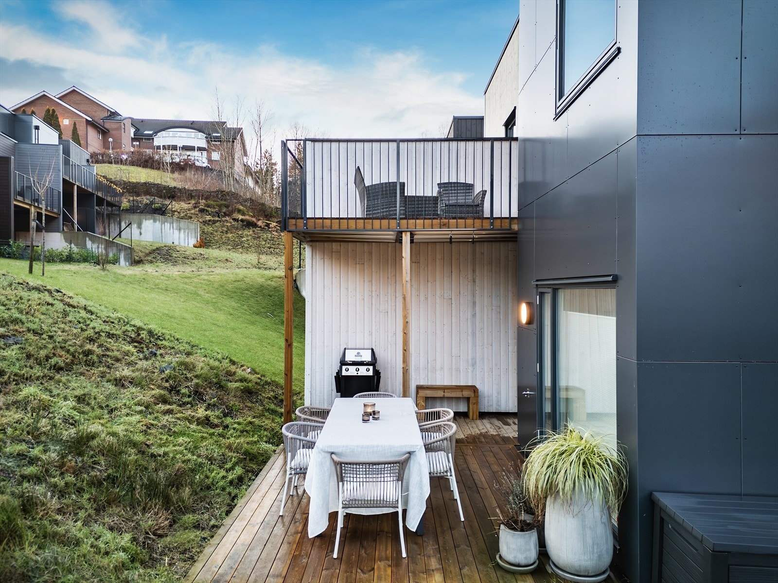 Boligen kan vise til 4 terrasser/balkonger Galleribilde