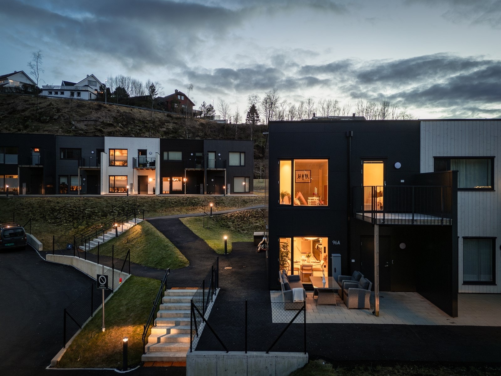 Velkommen til Salhusvegen 96A som presenteres av Eivind Markhus v/EiendomsMegler 1 Galleribilde