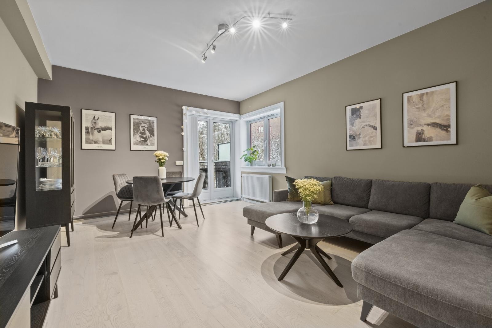 Kristoffer M. Zaar Abrahamsen ønsker velkommen til Maridalsveien 225D! Galleribilde