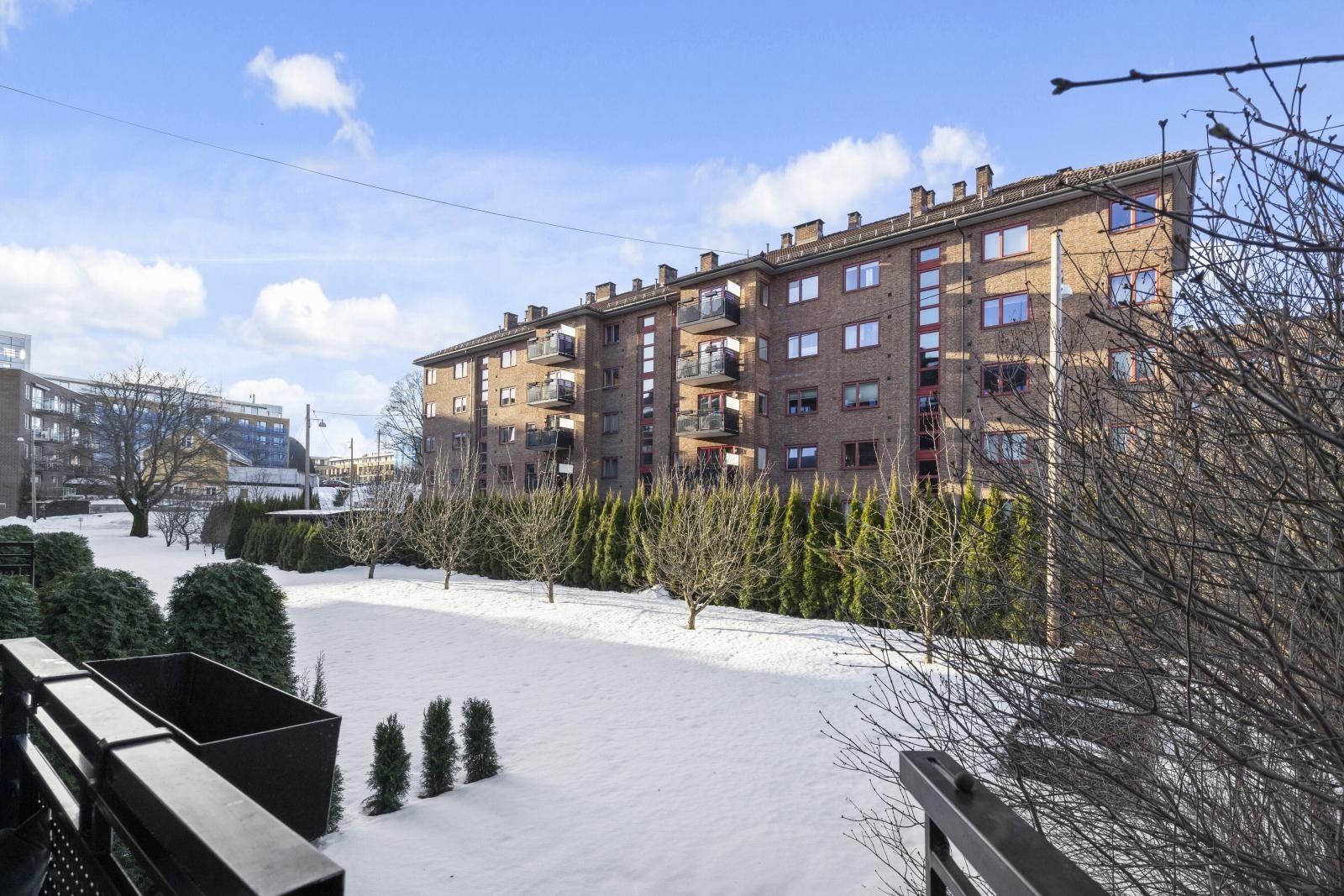 Utsyn fra balkongen Galleribilde