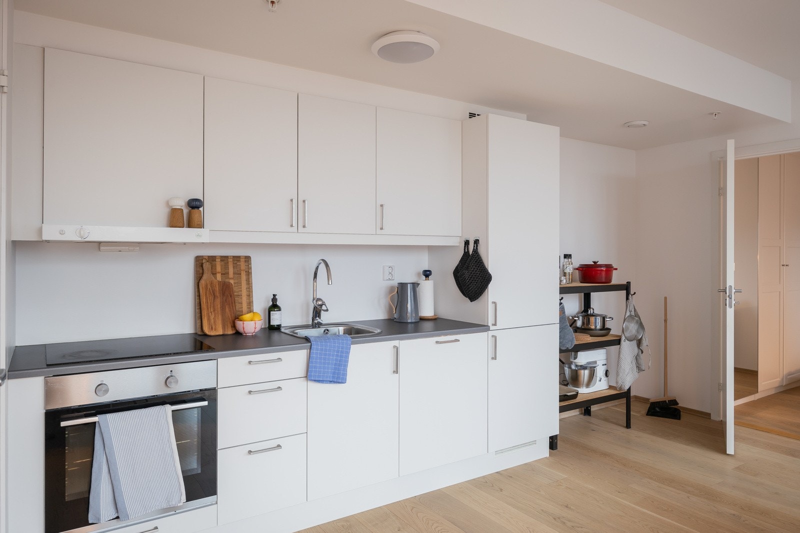 Kjøkkenet fremstår i god stand og har fått TG1 iht. takstrapporten. Galleribilde