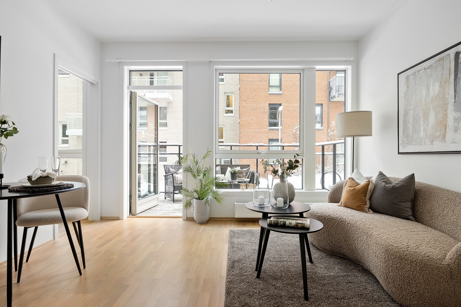 Velkommen til Midtveien 57! - Presentert av OBOS Eiendomsmeglere ved Sigrid Moen Galleribilde