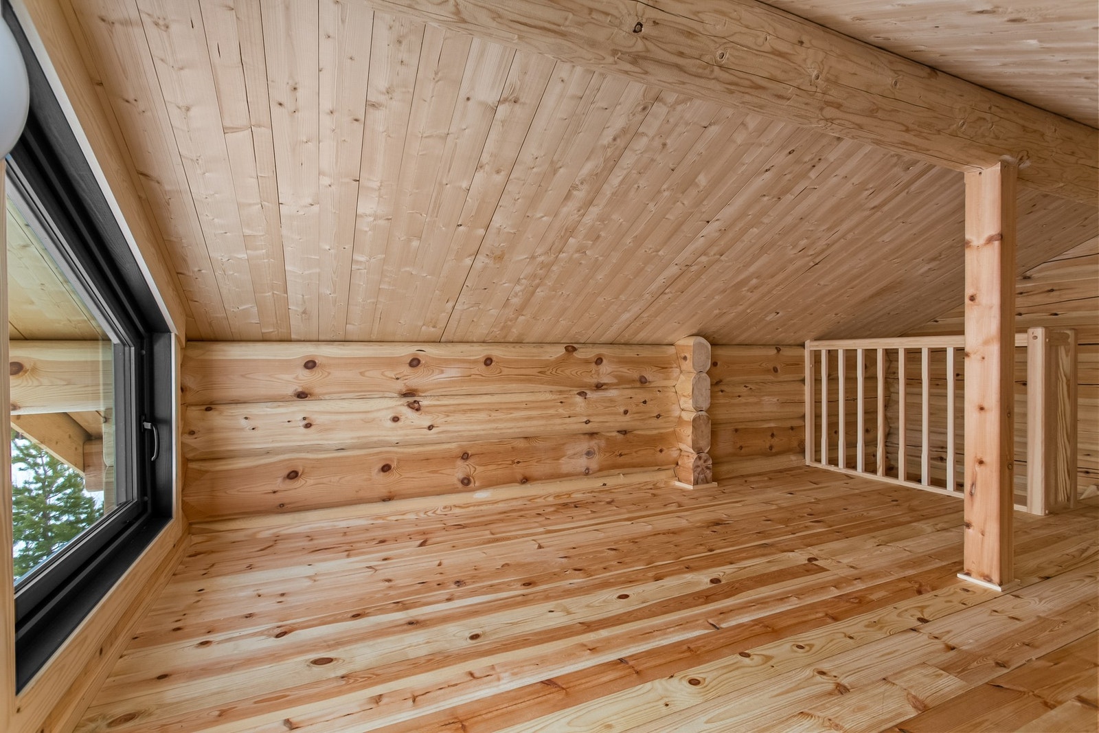 Hems - Bildet er av den første hytten som nå er solgt. Galleribilde