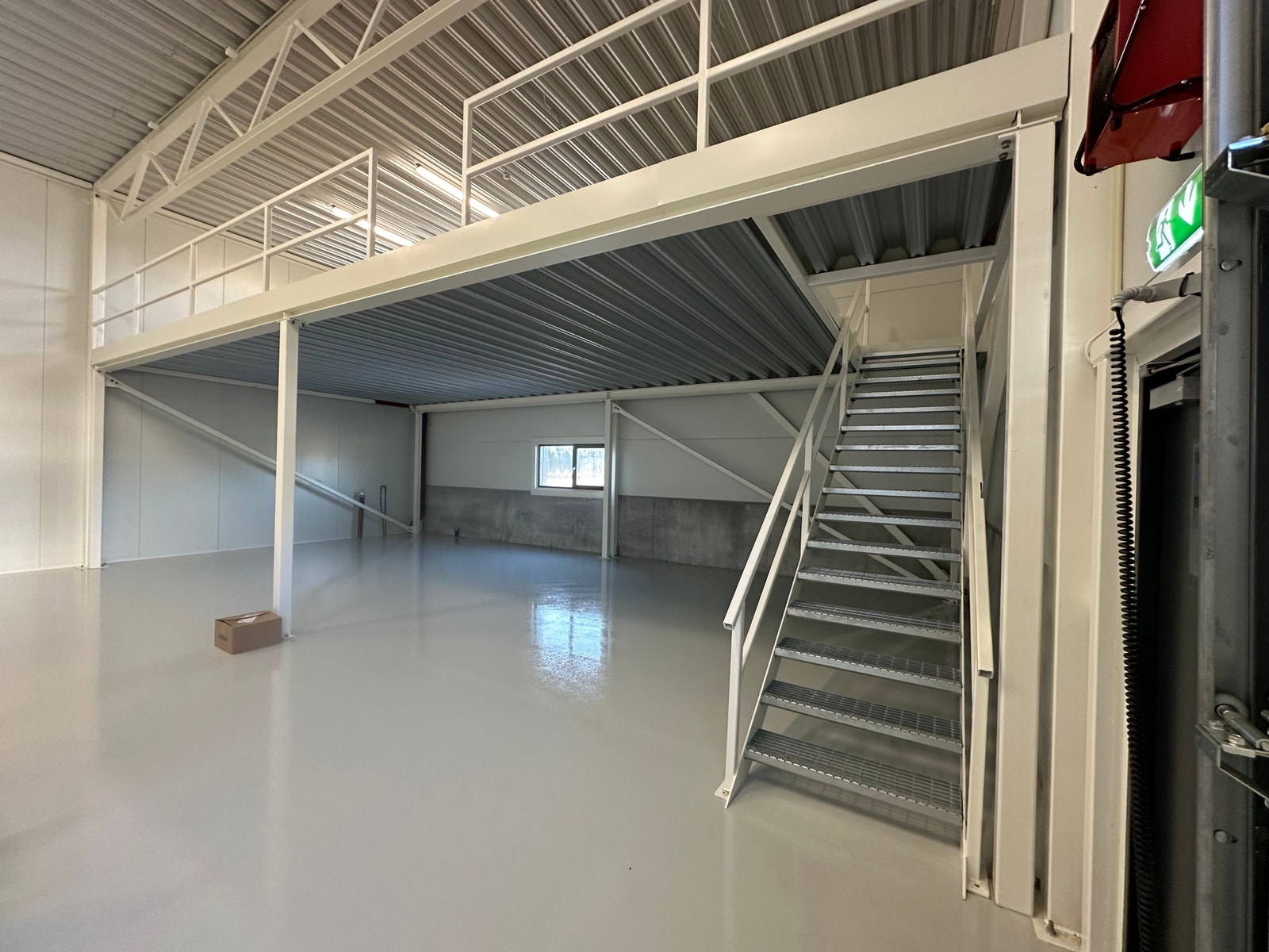 Eksempel på innredning av seksjon på 144 kvm fra annet prosjekt. Det presiseres at mesanin av størrelse som overstiger 20% av gulvareal er søknadspliktig. Galleribilde