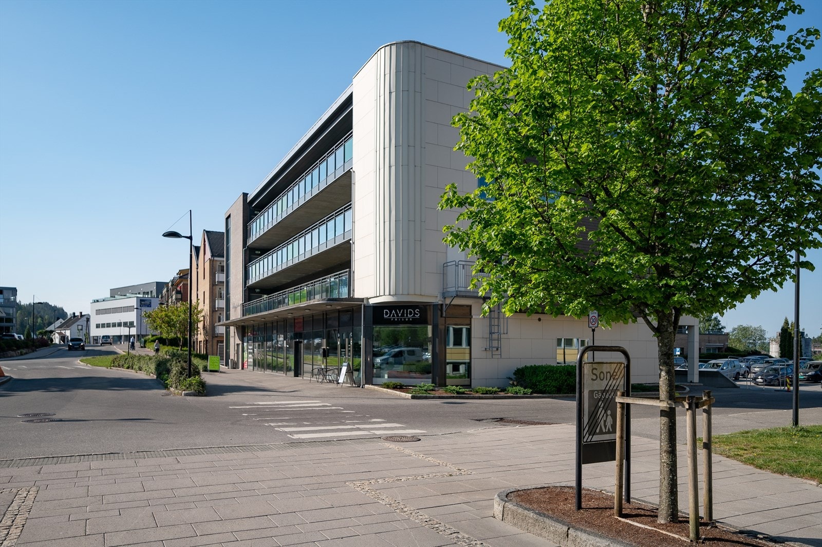Velkommen til Wiig Gården / Sentrumsvegen 51D Galleribilde