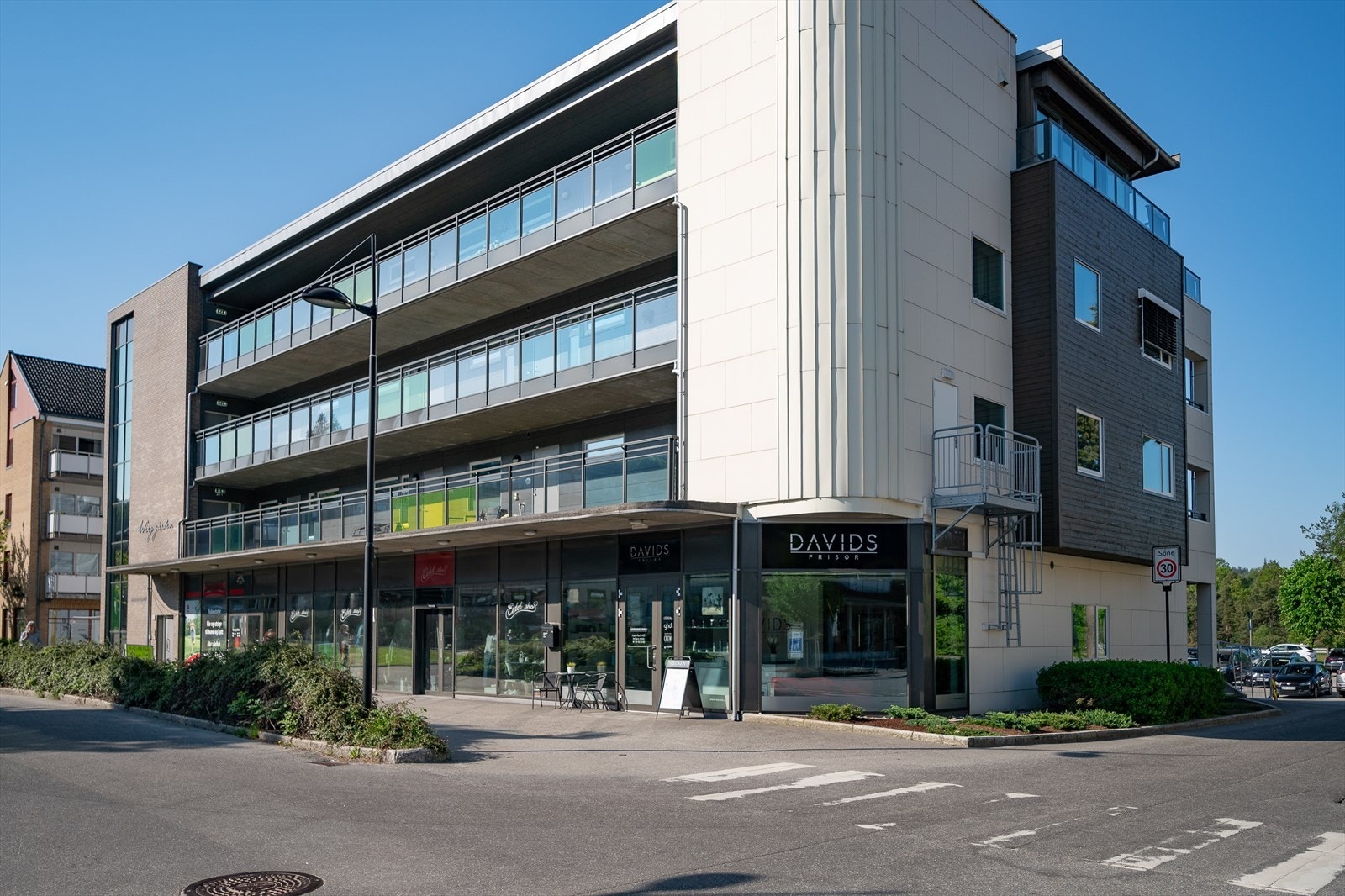Velkommen til visning hos Davids Frisør Galleribilde
