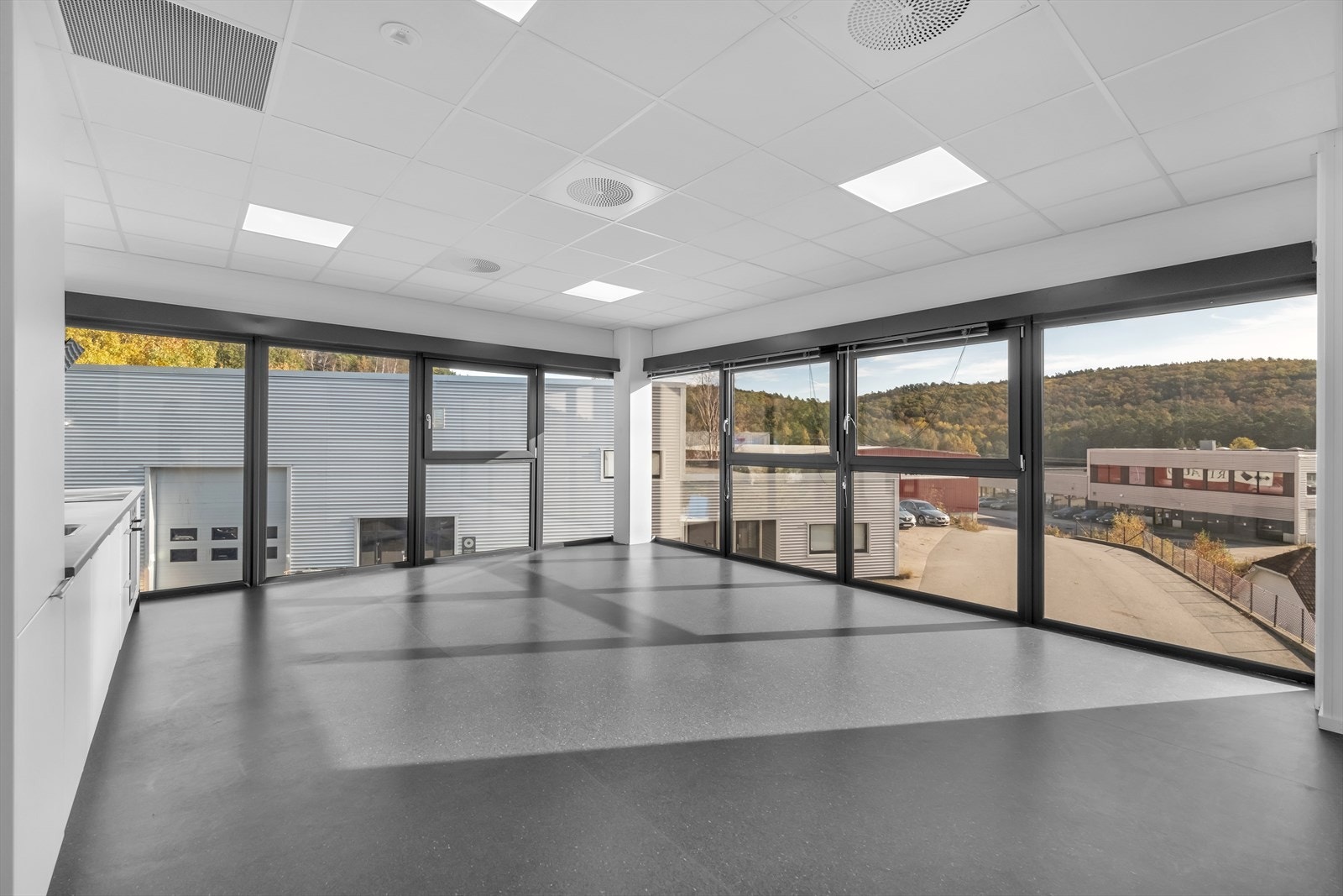 Flott, solrikt og lyst Galleribilde