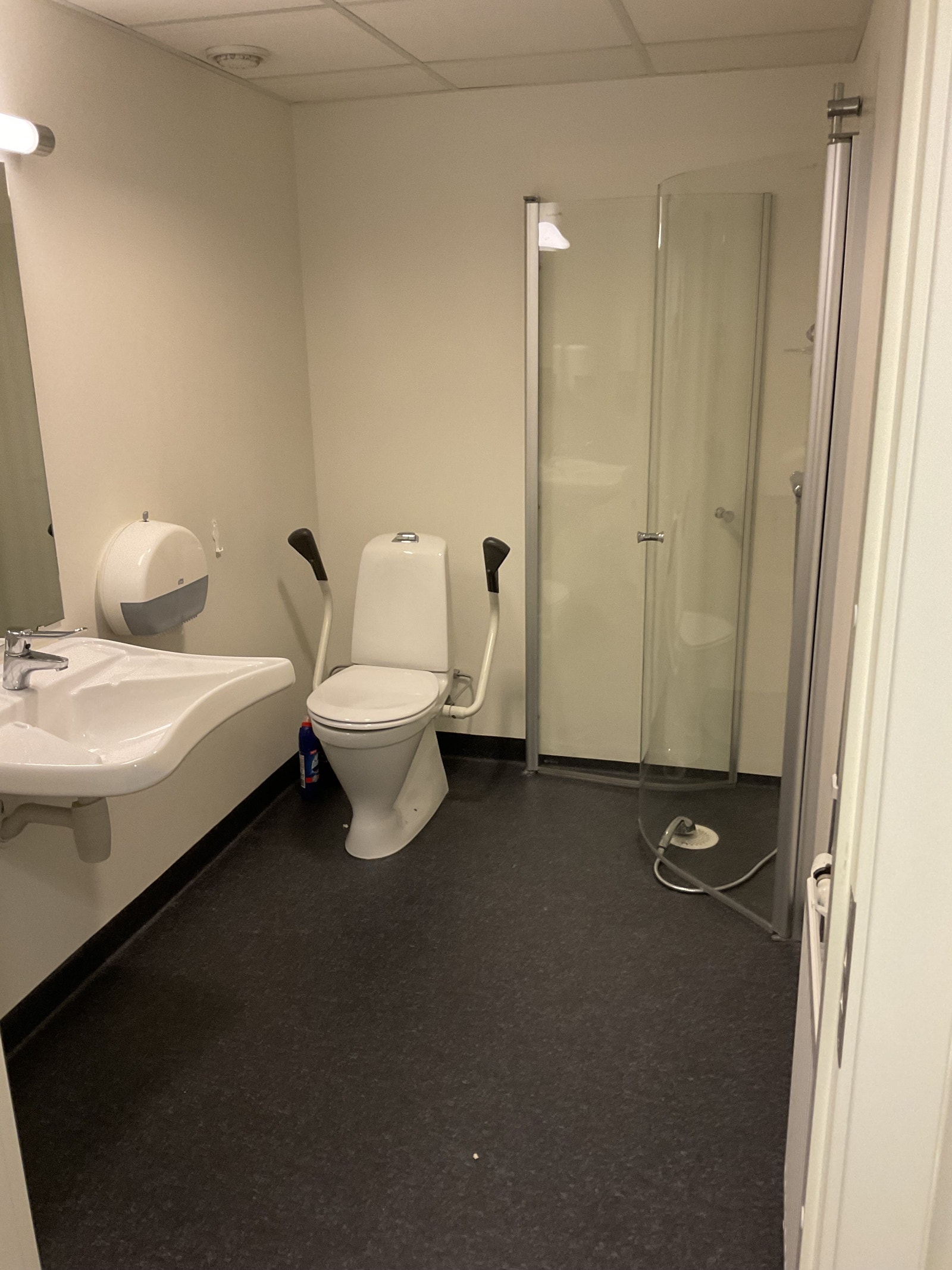 WC og dusj - 4.etg Galleribilde