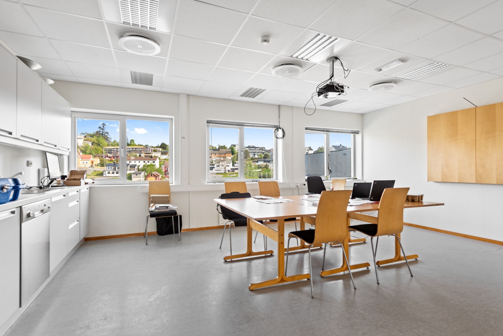 Kjøkken / spiserom Galleribilde