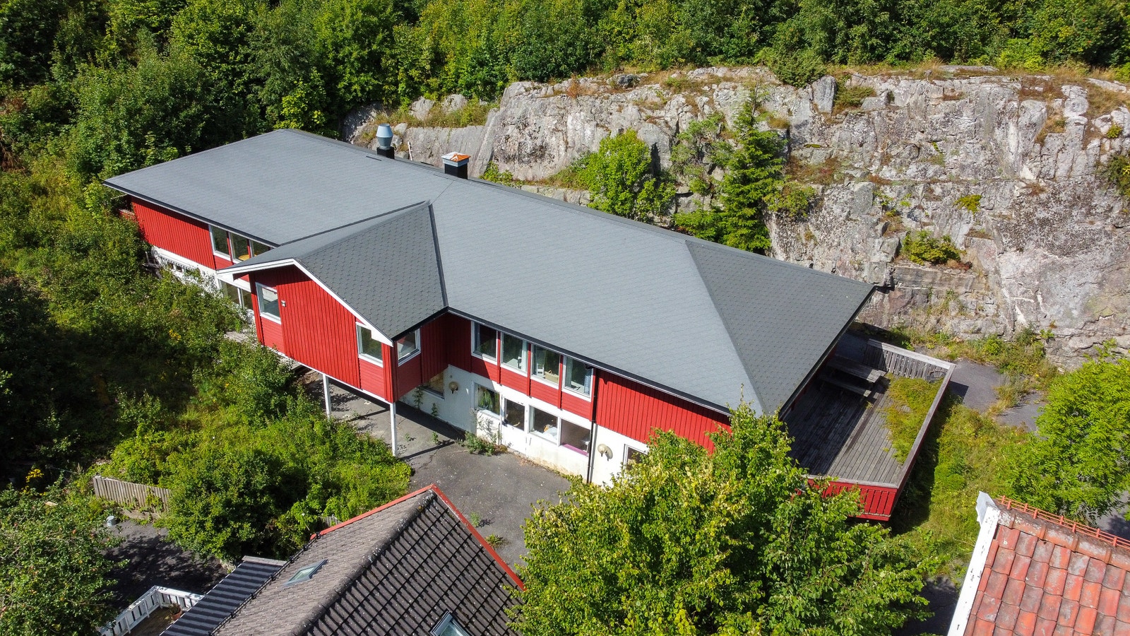 Tidligere barnehage til leie på Hisøya - bra med parkering Galleribilde