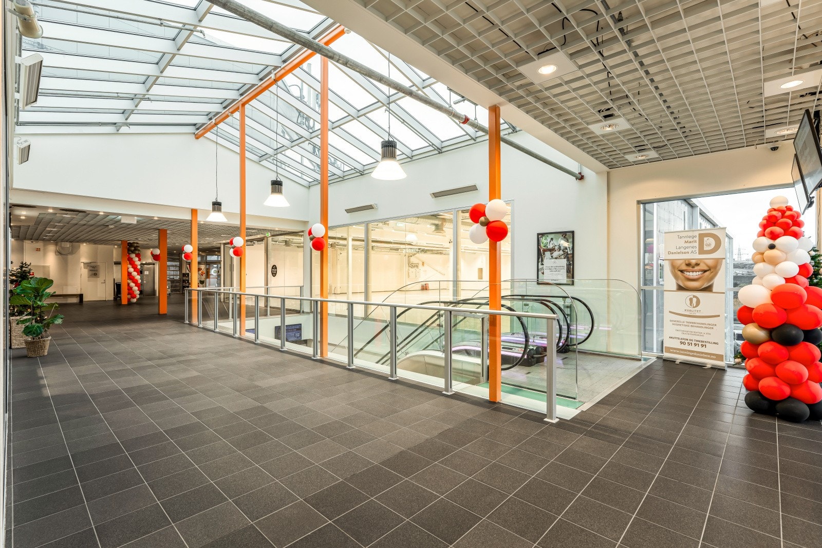 Lokalet har super eksponering mot rulletrapp Galleribilde