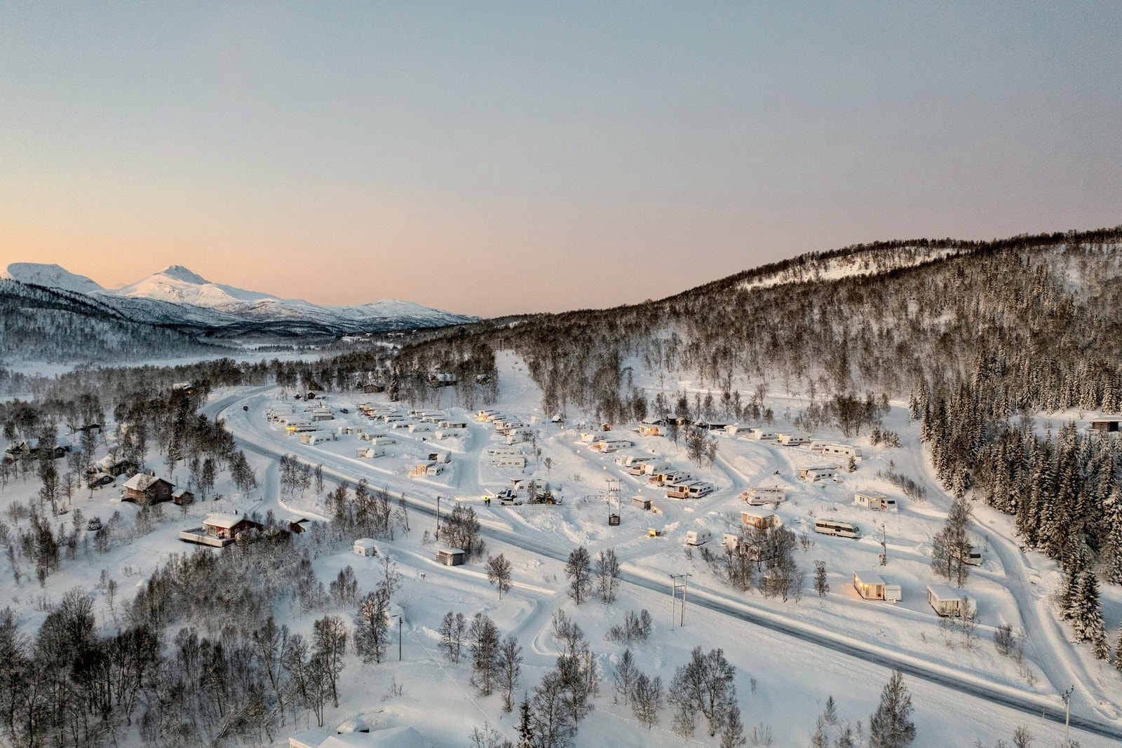 Oppstillingsplassen. Galleribilde