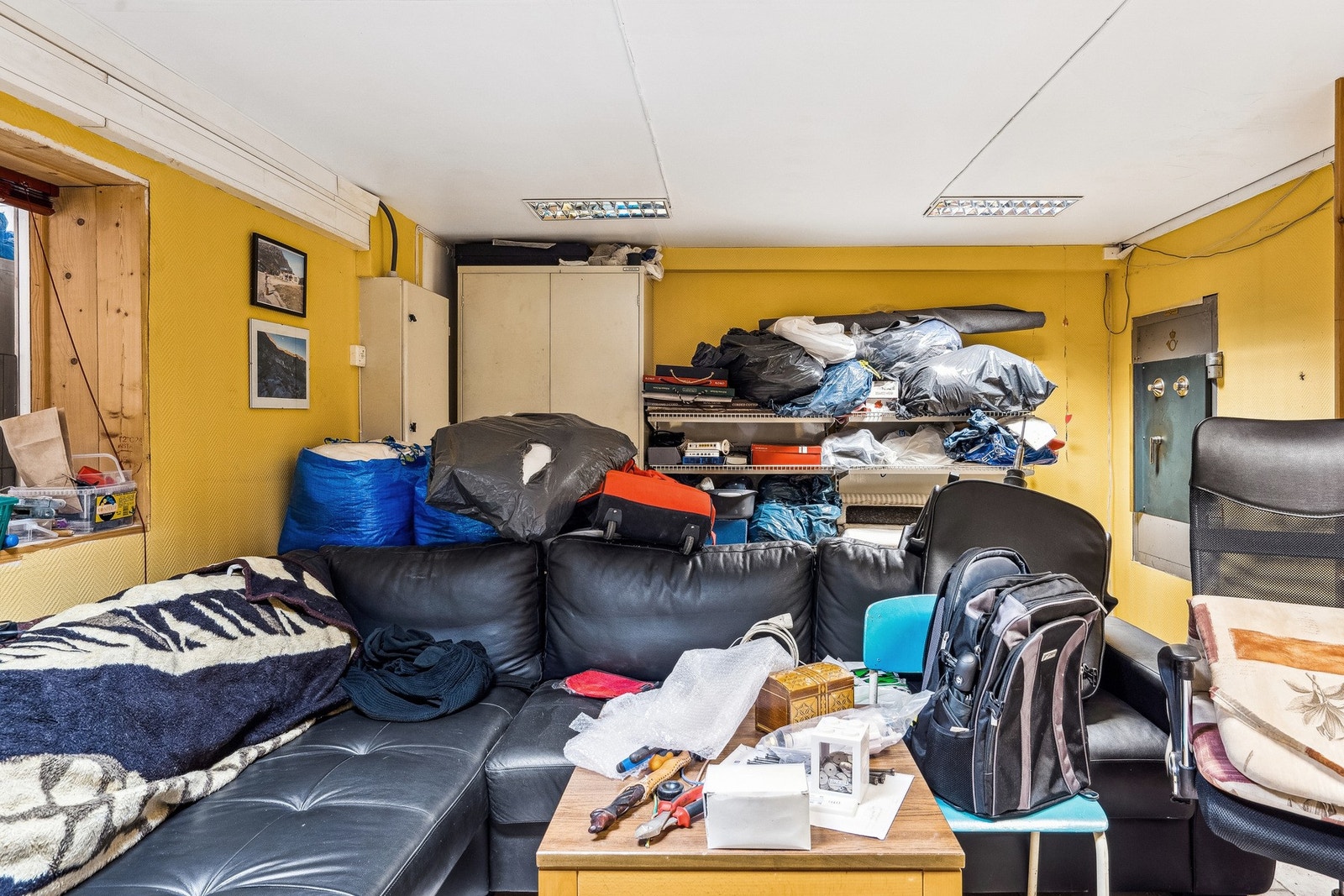 Annet som er tilknyttet bensin stasjonen. Galleribilde