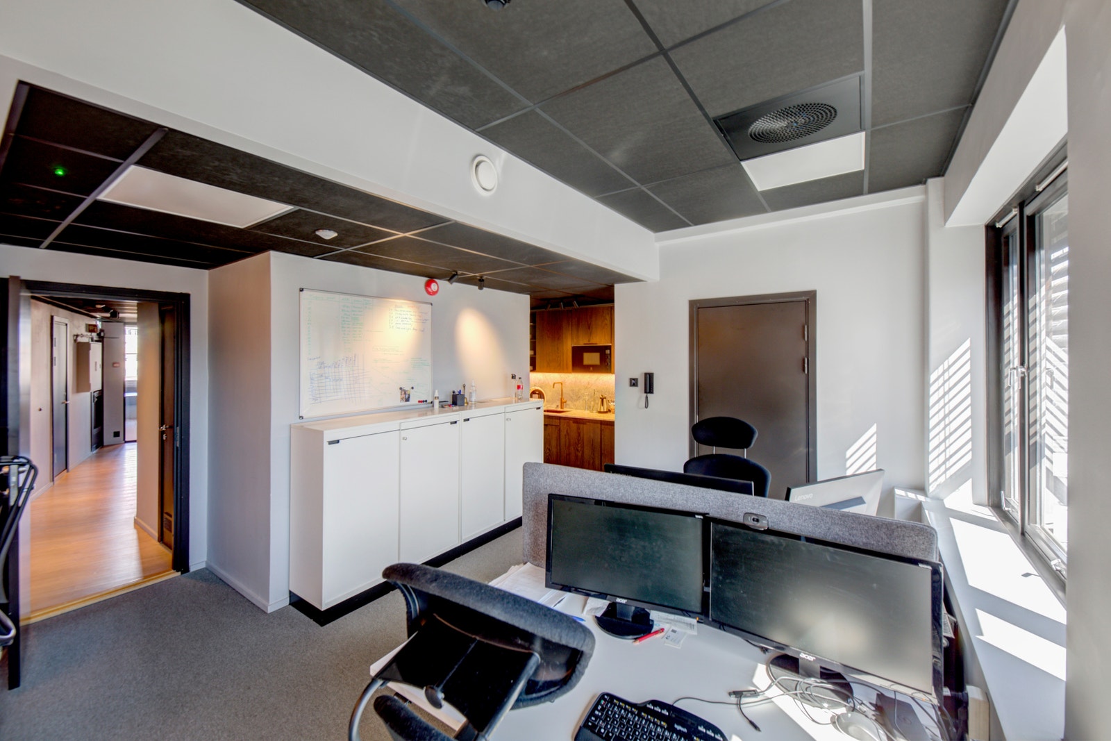 Mulig fremleiedel med egne kjøkkenfasiliteter Galleribilde