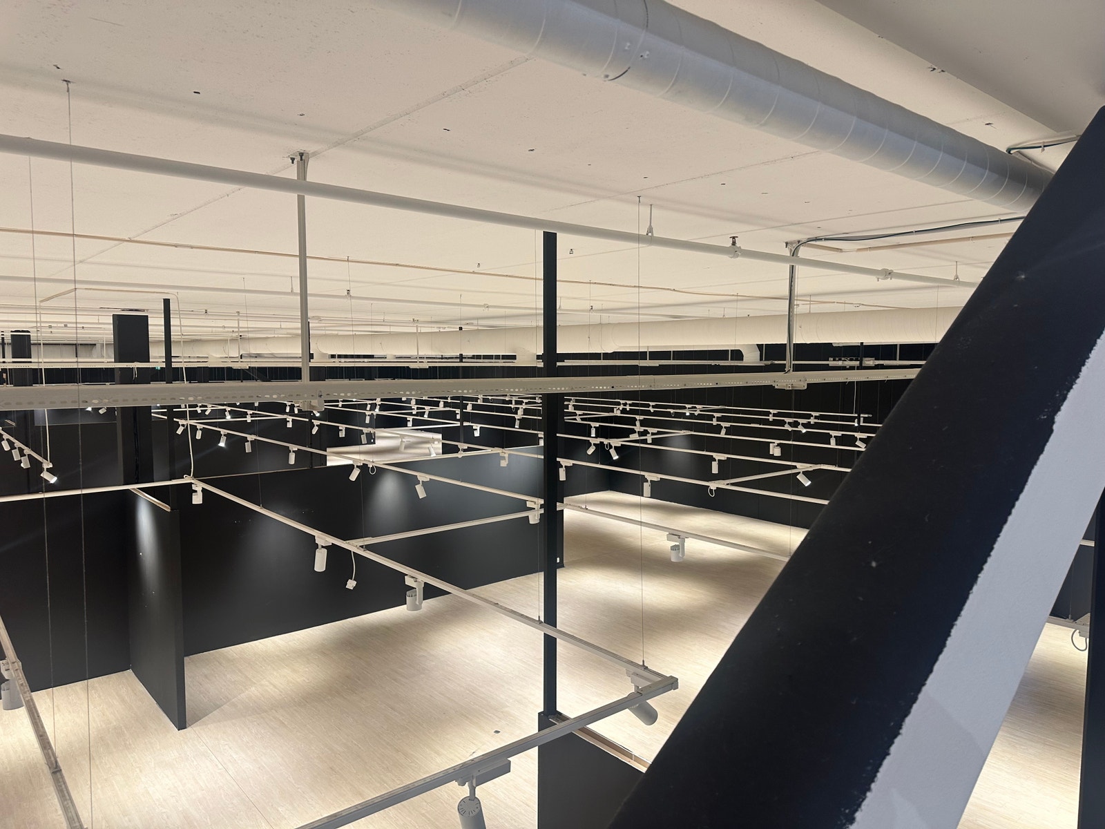 Attraktive lokaler for handel. Galleribilde