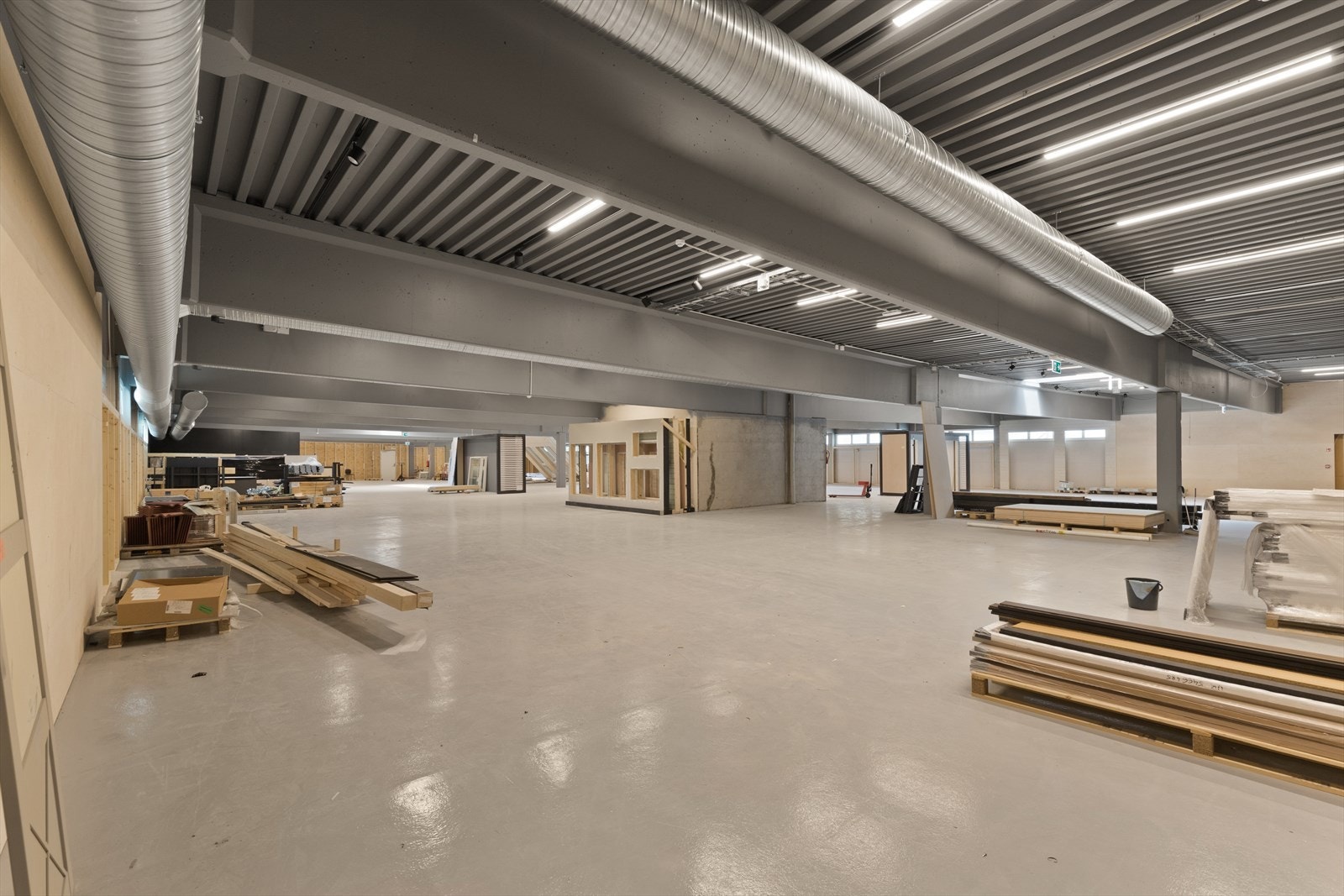 Lagerlokale (før eventuell oppdeling) Galleribilde