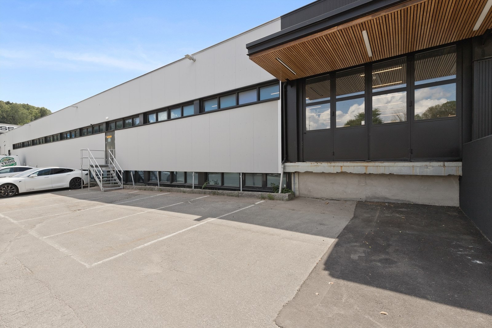 Port/rampe til lagerlokale Galleribilde