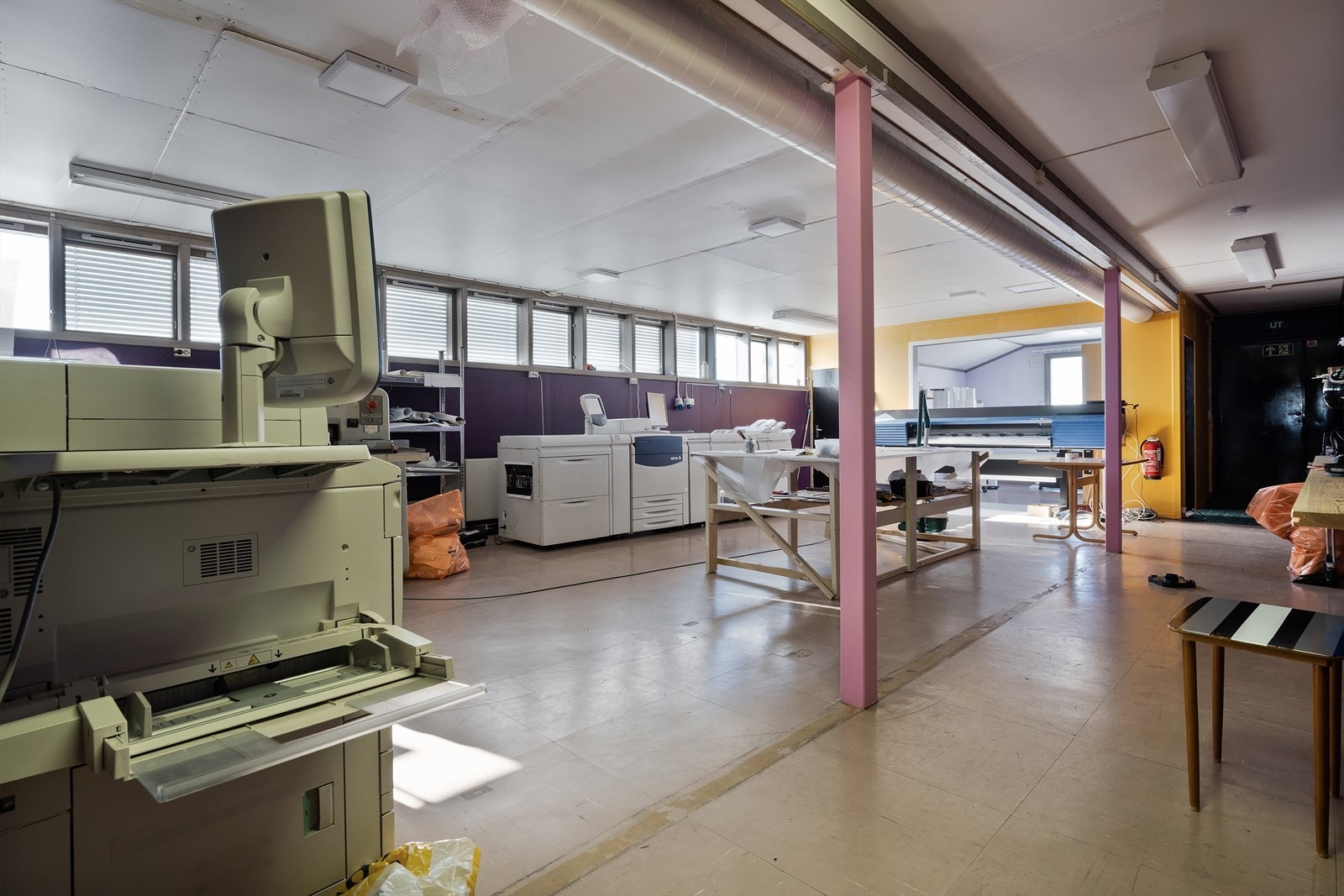 3disp.rom3.jpg Galleribilde