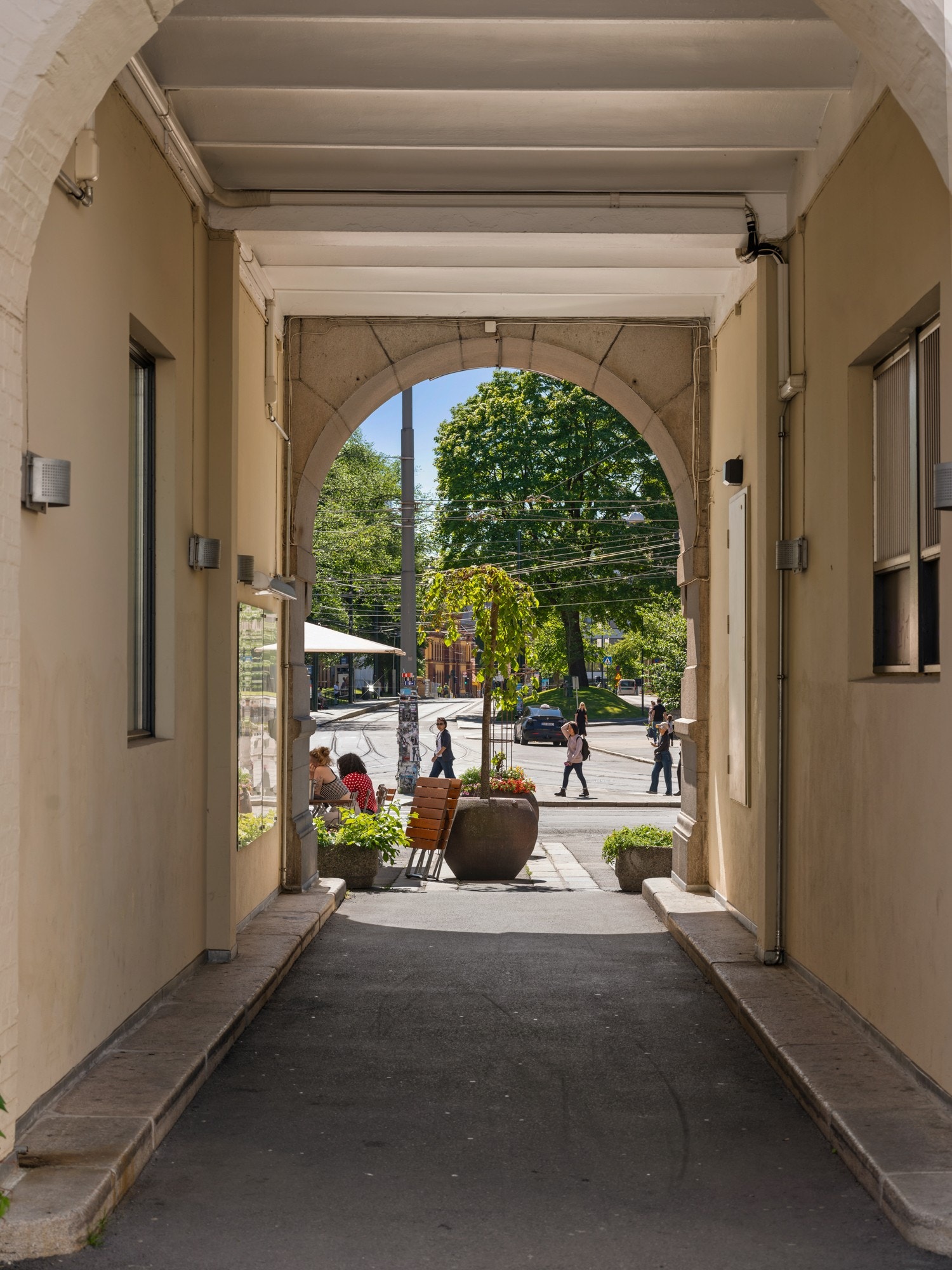 Hyggelige bueganger i begge ender av kvartalet Galleribilde