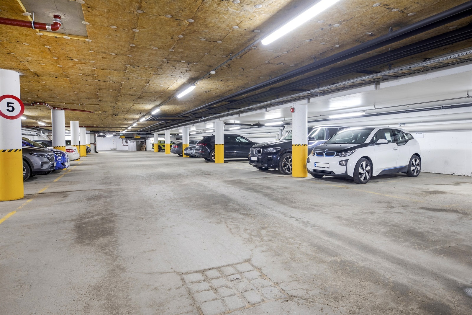 Parkeringskjeller Galleribilde