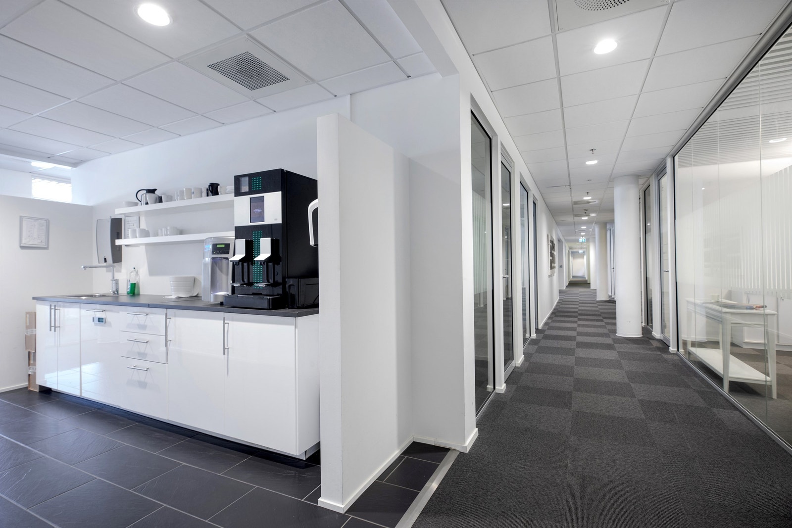 Kjøkken - kontorer Galleribilde