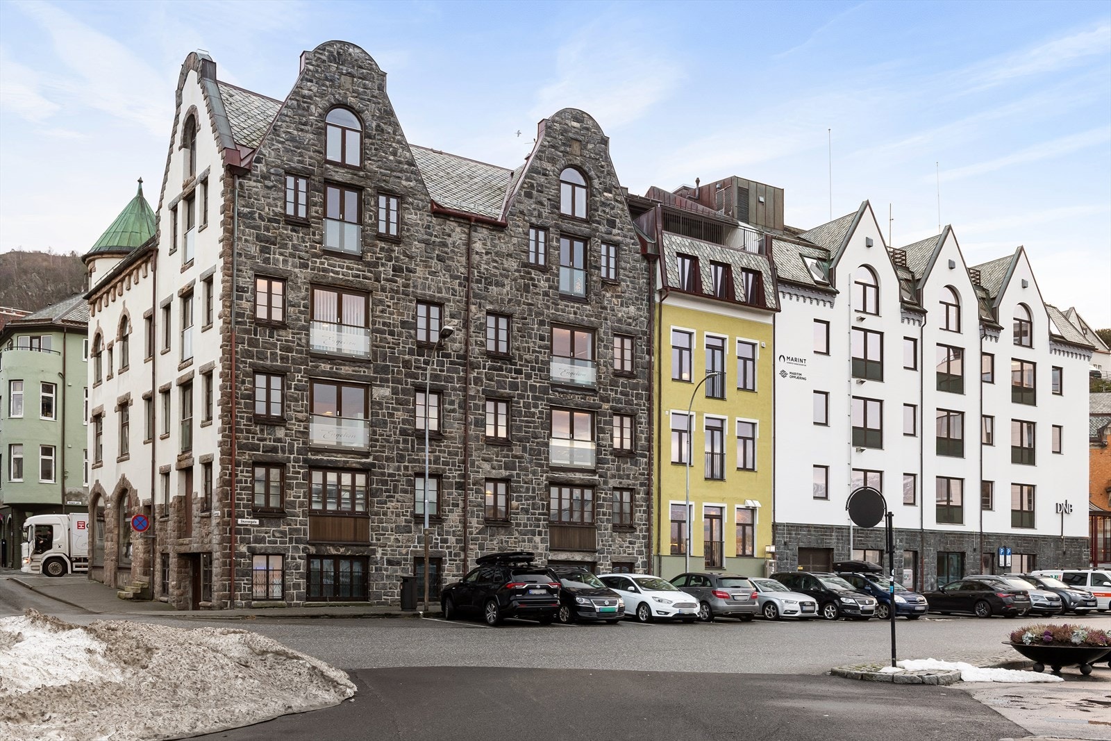 01.jpg Galleribilde