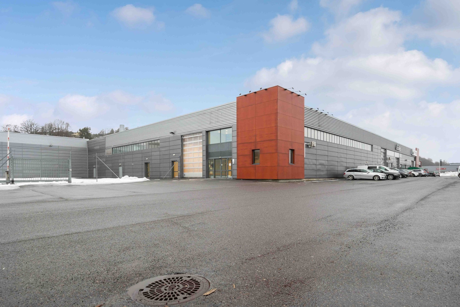 Mulighet for god eksponering og markedskommunikasjon på fasaden. Galleribilde