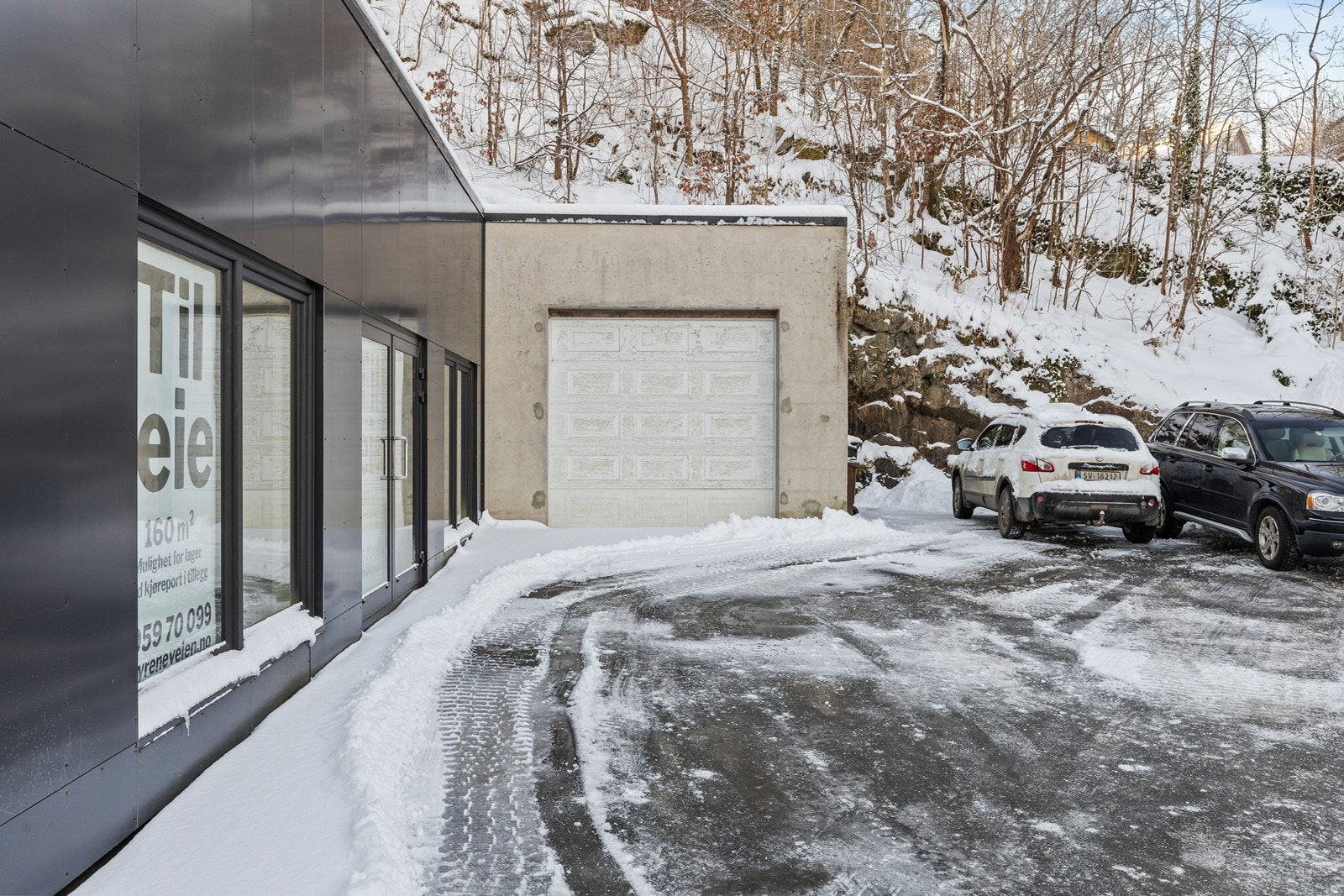 Lokaler i 1.etg med mulighet for å leie ekstra lager. Galleribilde