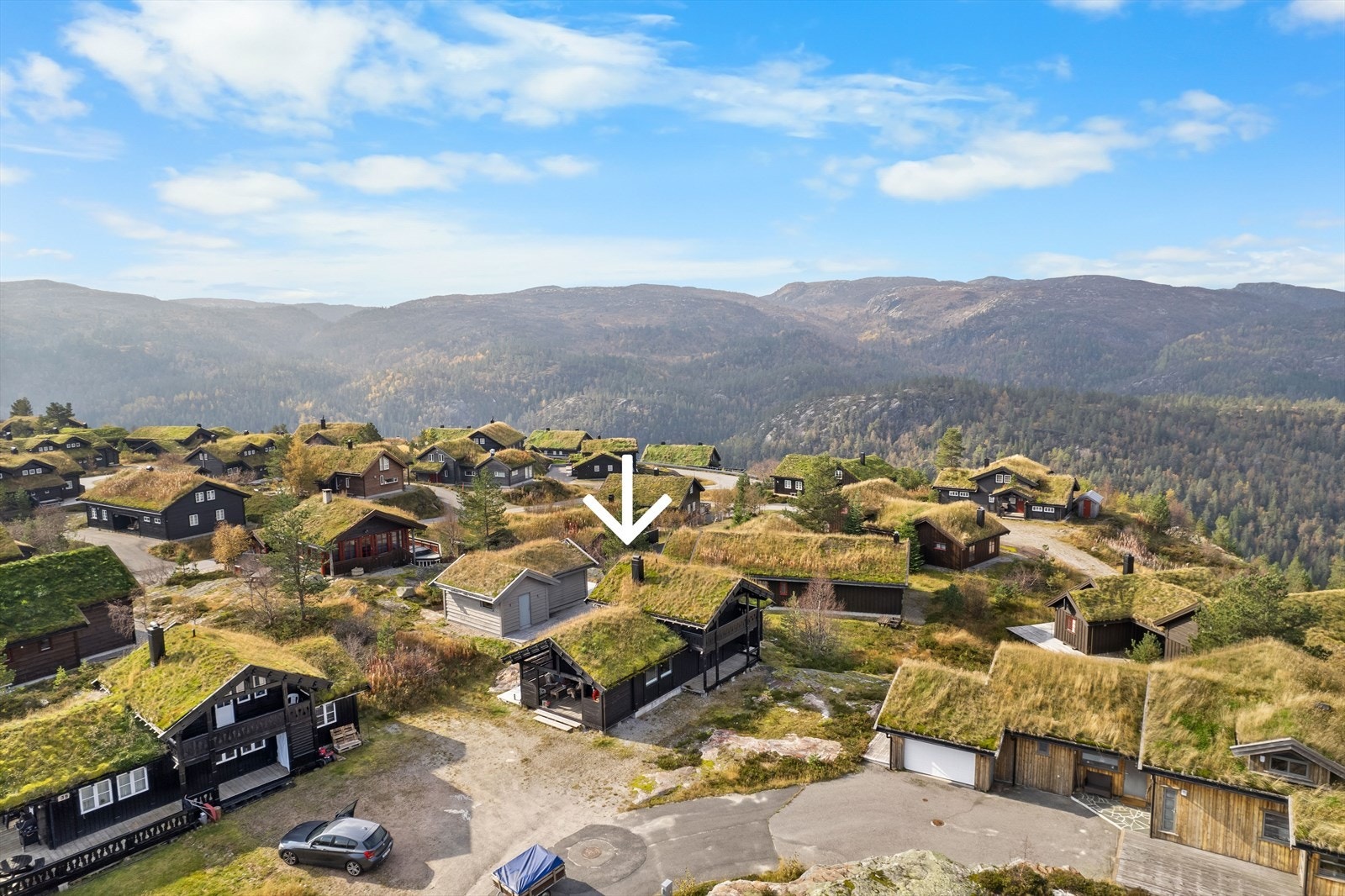 Flott plassert i et koselig hyttestrøk og innerst i blindvei! Galleribilde