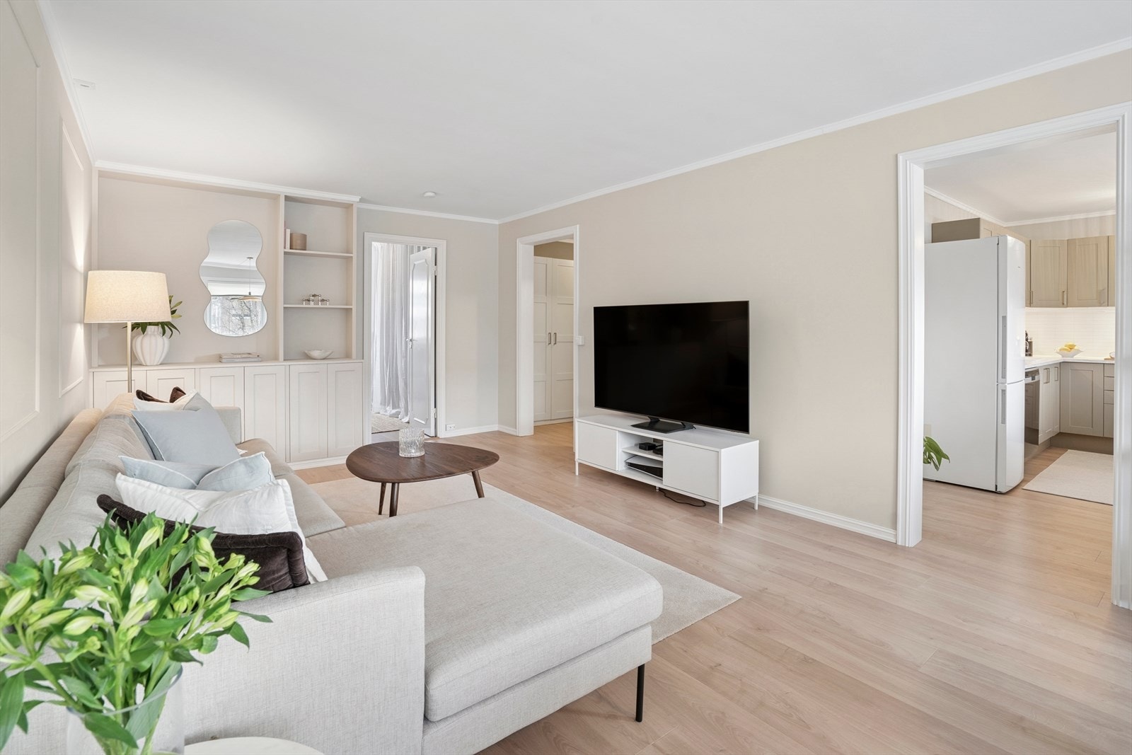 Leiligheten kan skilte med en innbydende stue/spisestue av god størrelse. Galleribilde