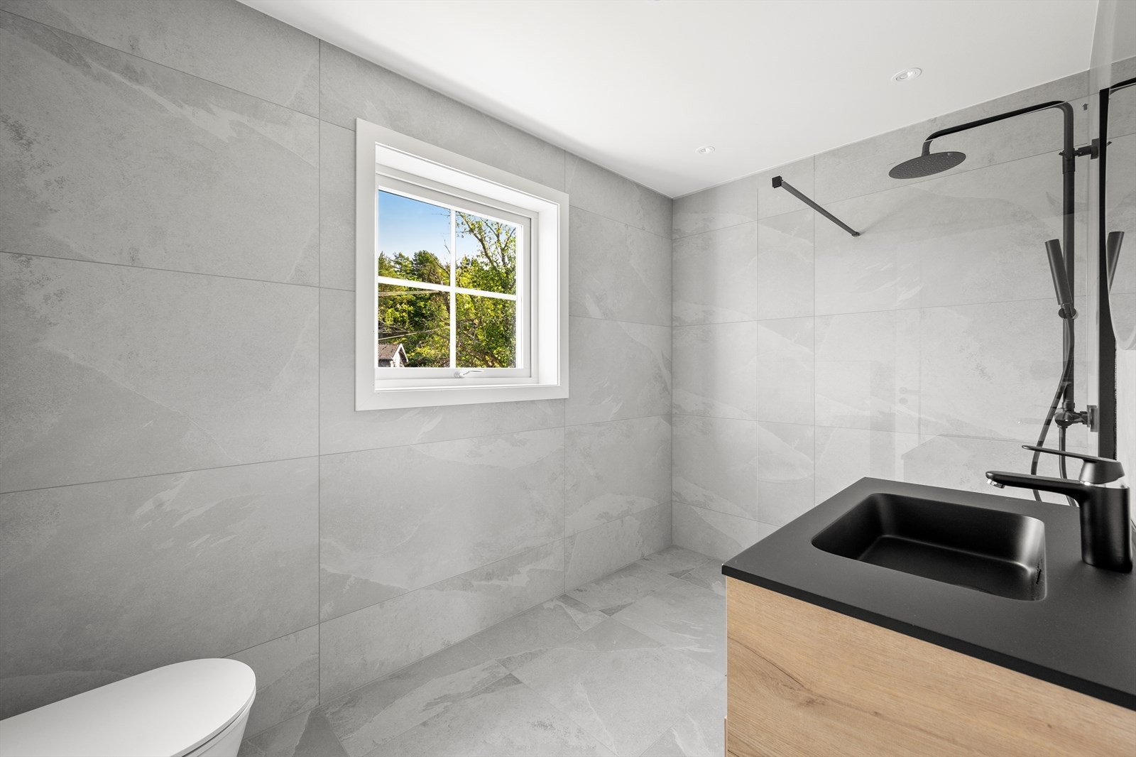 Bad/wc i 2.etasje. Galleribilde