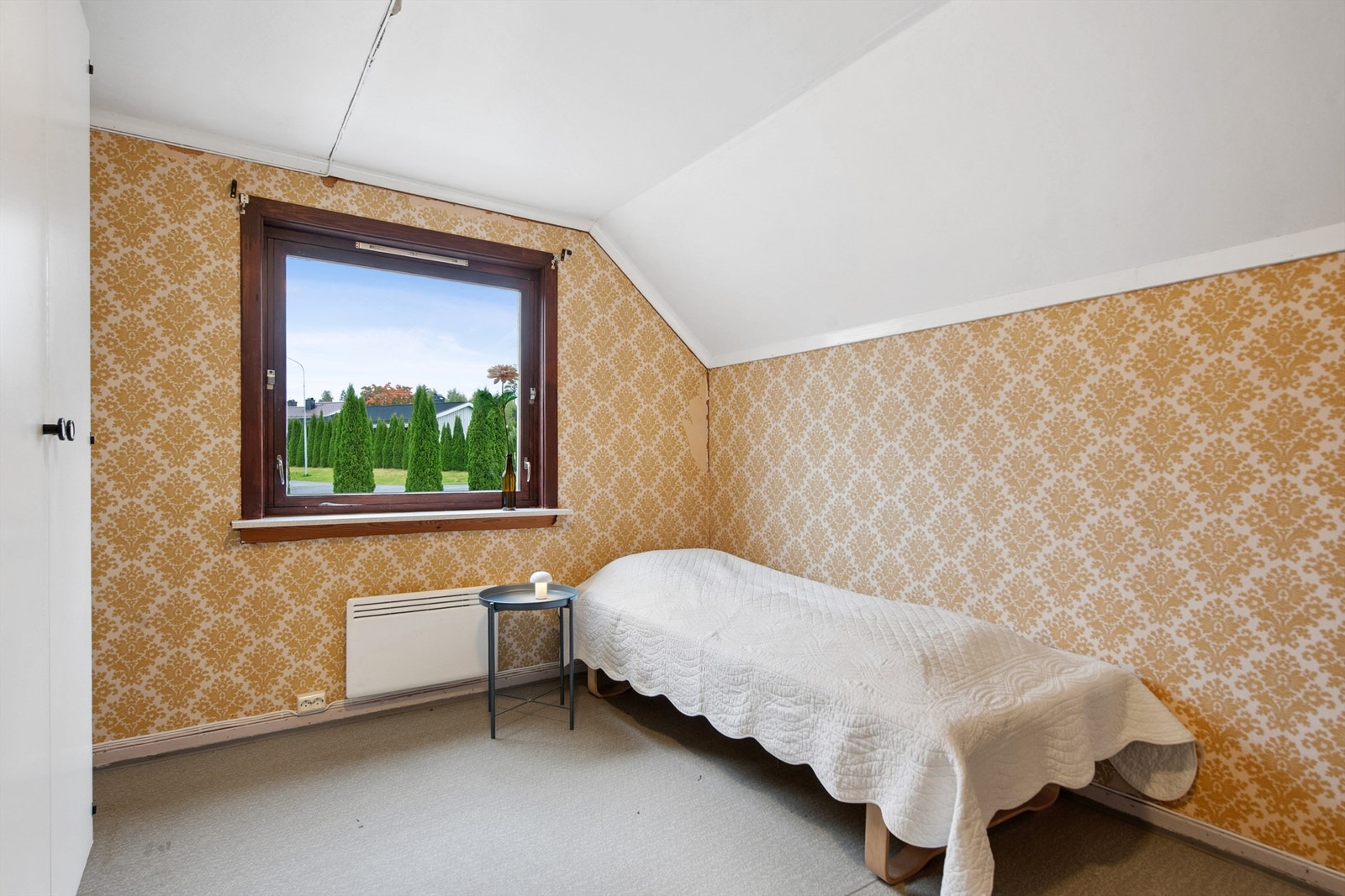 Soverom nr. 2 i andreetasje. Galleribilde