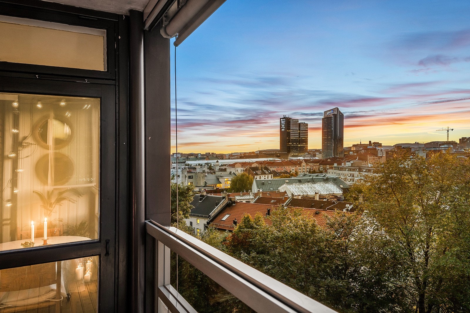 Balkong ca 4 kvm med solskjerming Galleribilde