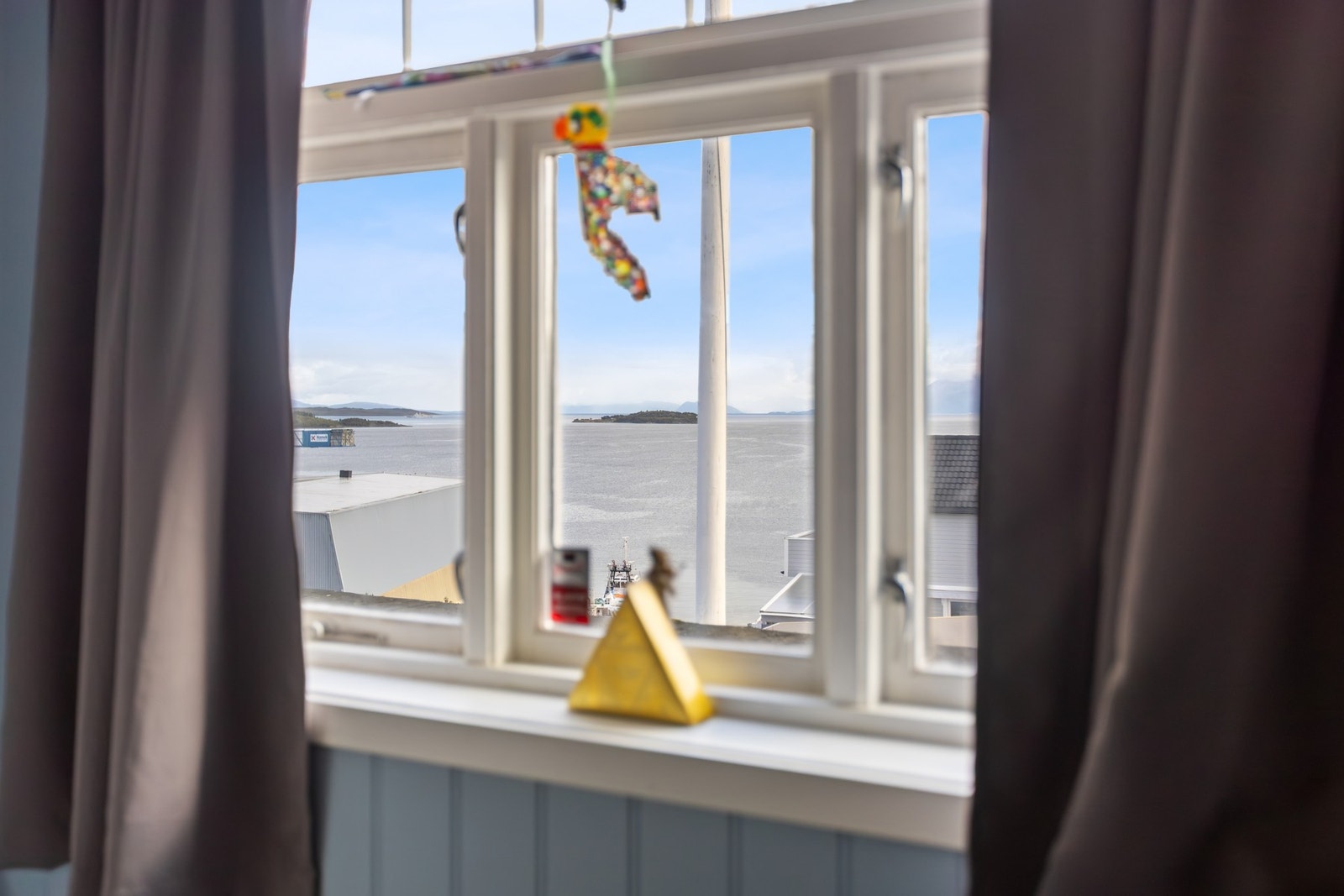 - Utsikten fra soverommet er magisk å våkne opp til! Galleribilde