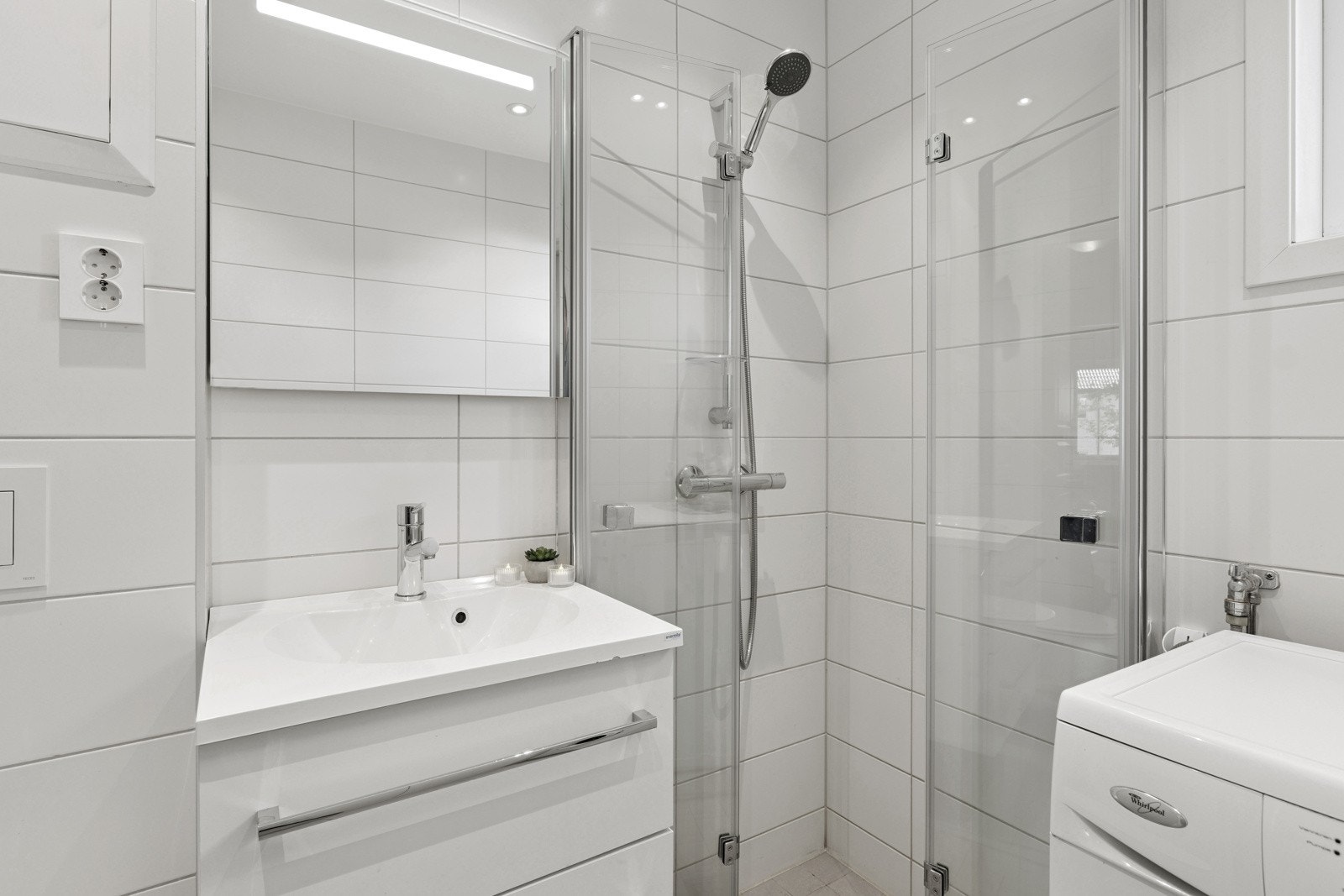 Flislagt bad som er pusset opp i regi av borettslaget Galleribilde