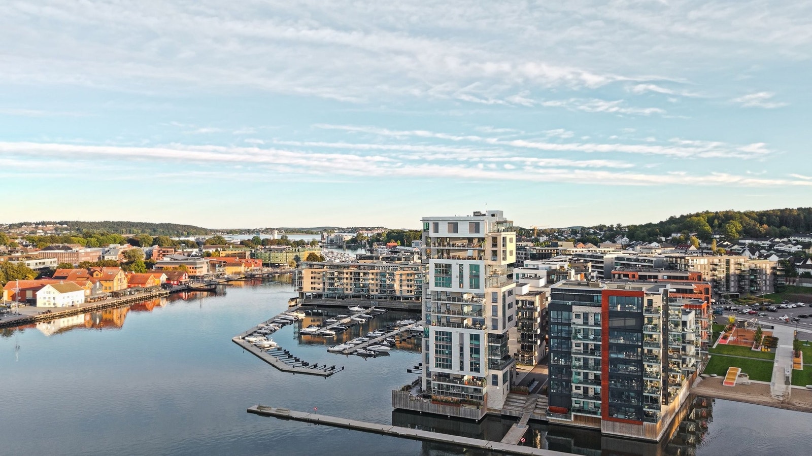 Fra 12. etasje i Signaturen får du et sjeldent perspektiv på Tønsberg – med byen, fjorden og skjærgården samlet i blikket Galleribilde