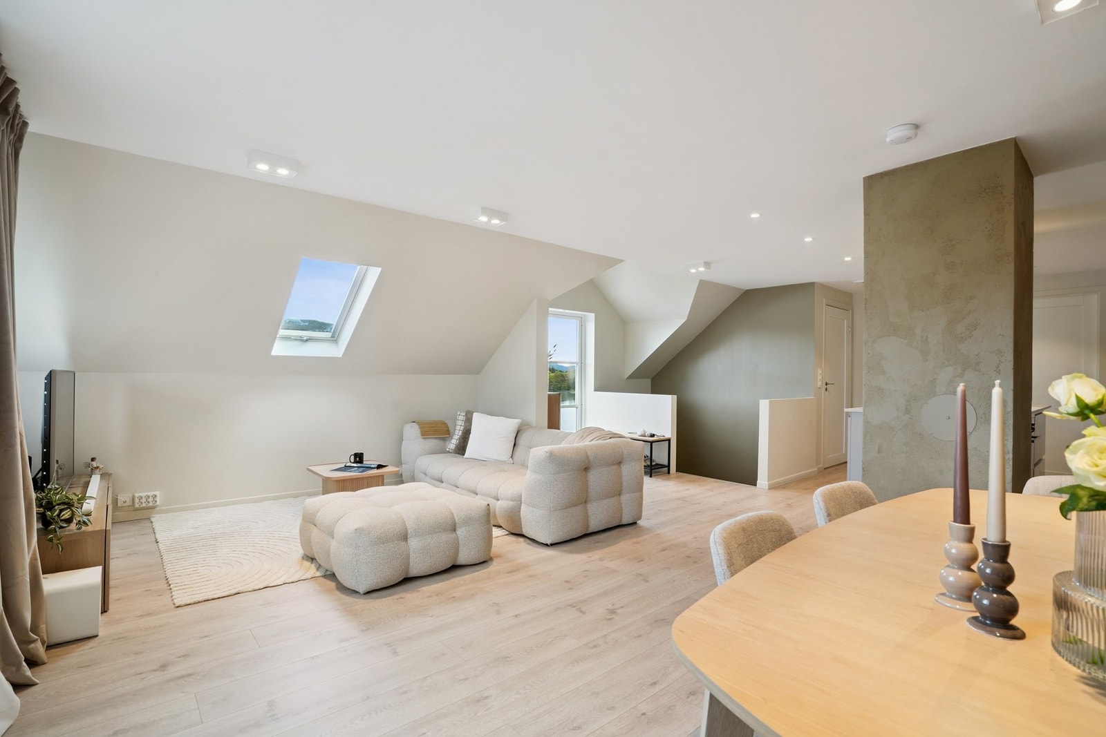 Passer ikke oppsatt fellesvisning? Ta kontakt med megler for å avtale privat visning. Galleribilde