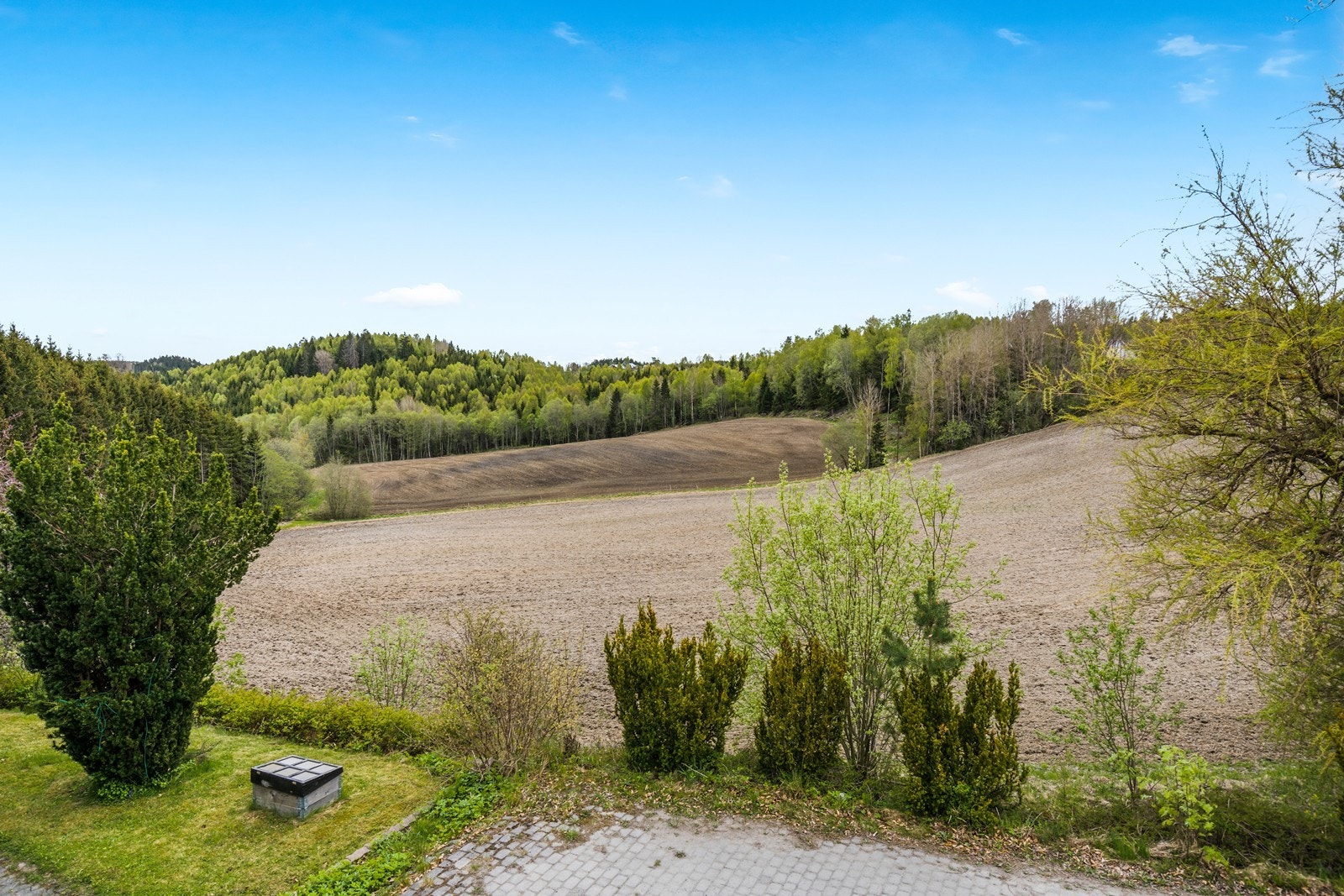 Enebolig med flott landlig beliggenhet! Galleribilde