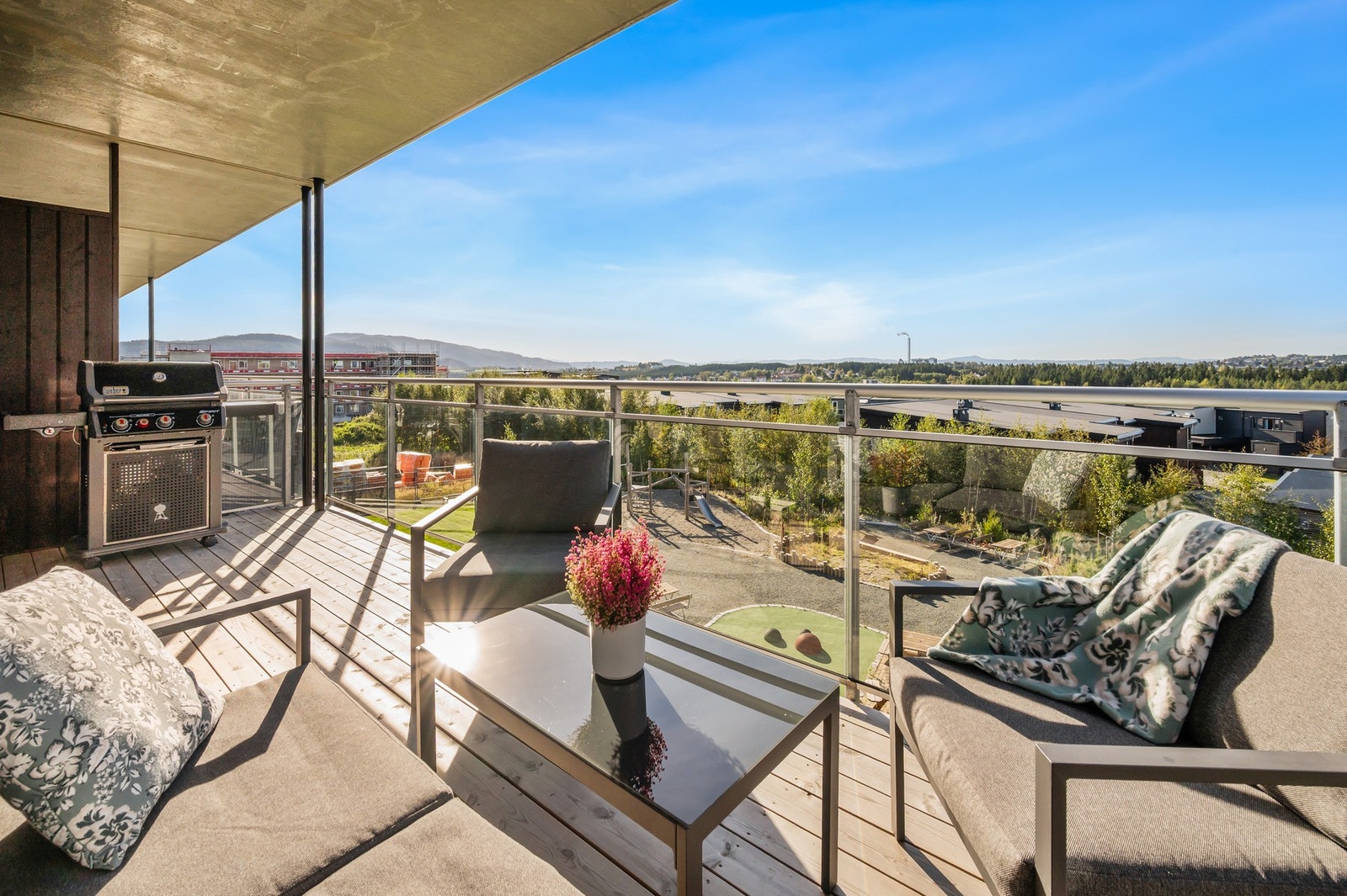 Velkommen til Hårstad Mindes veg 12! Galleribilde