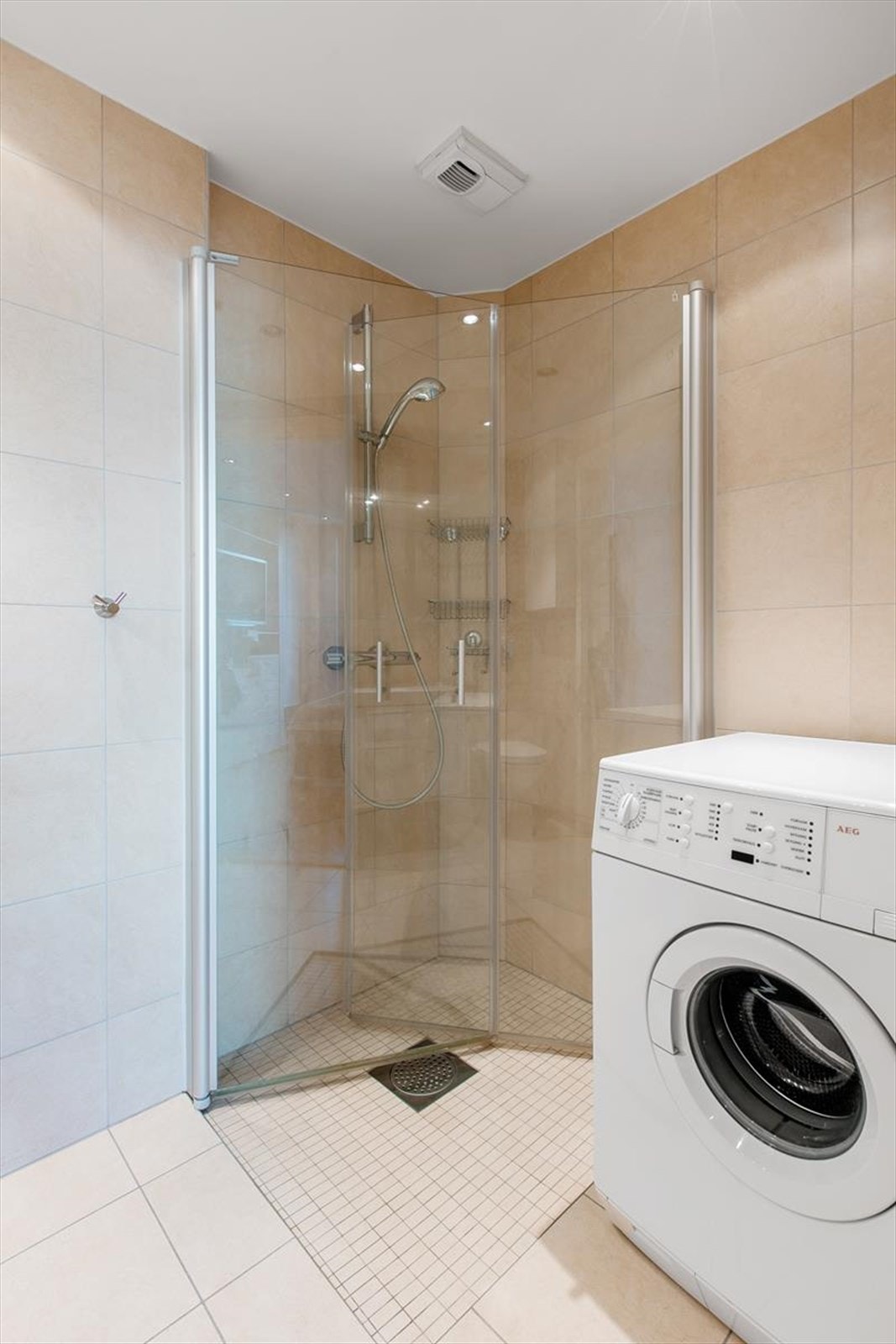 Del av bad nr.3 Galleribilde