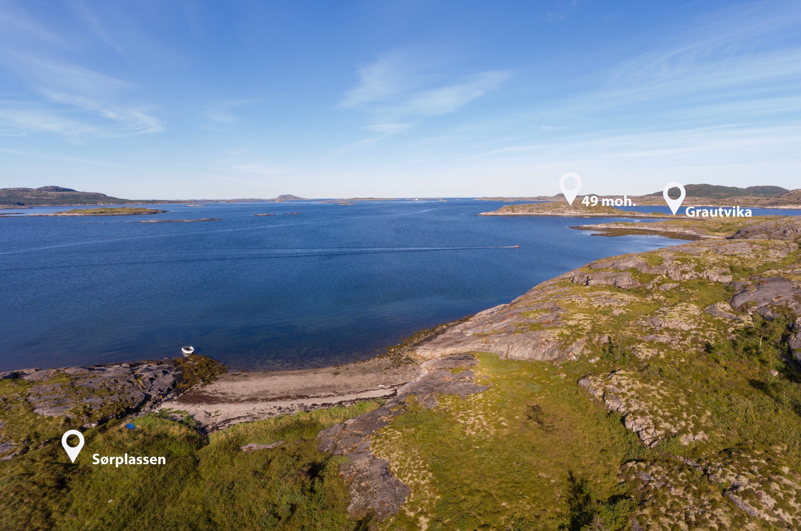 Her ser fra Sørplassen mot nord på øya Galleribilde