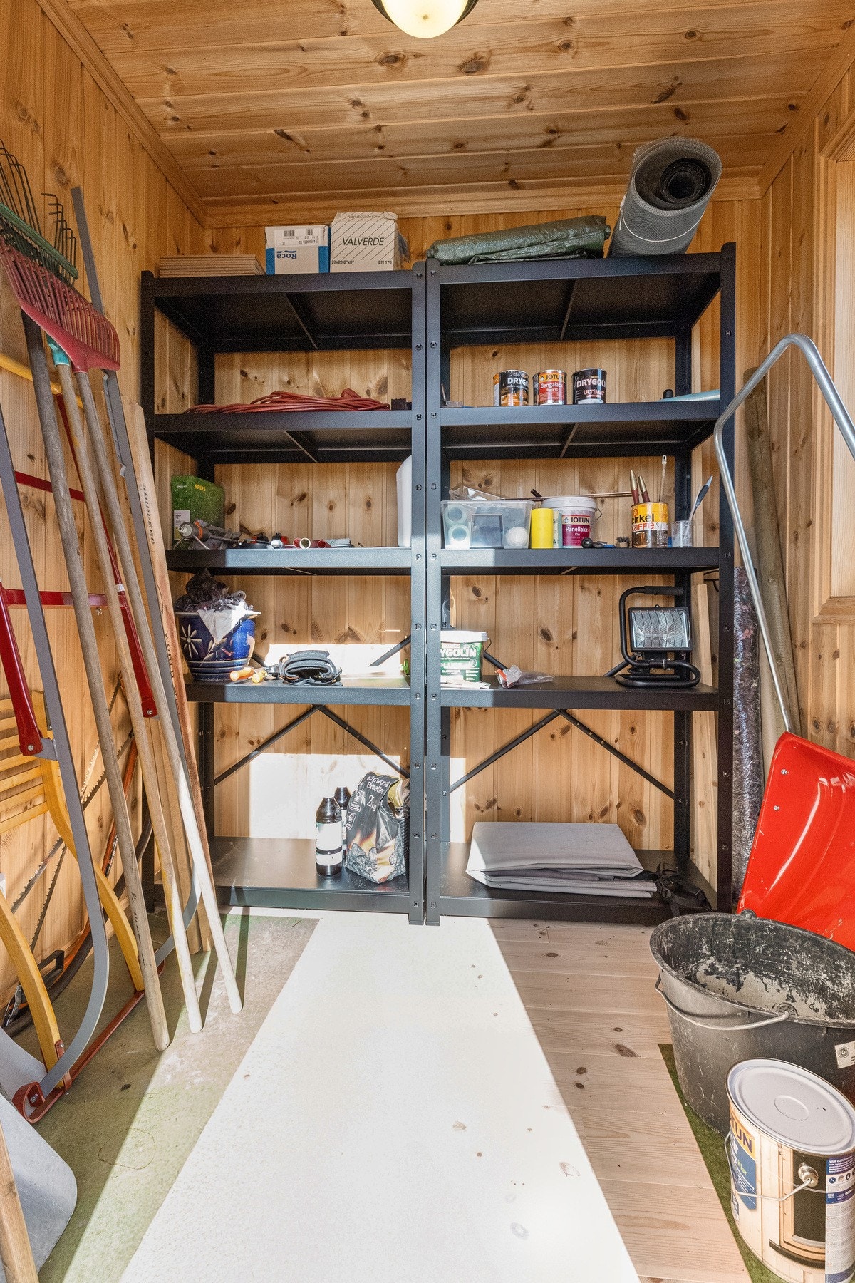 Utvendig bod Galleribilde