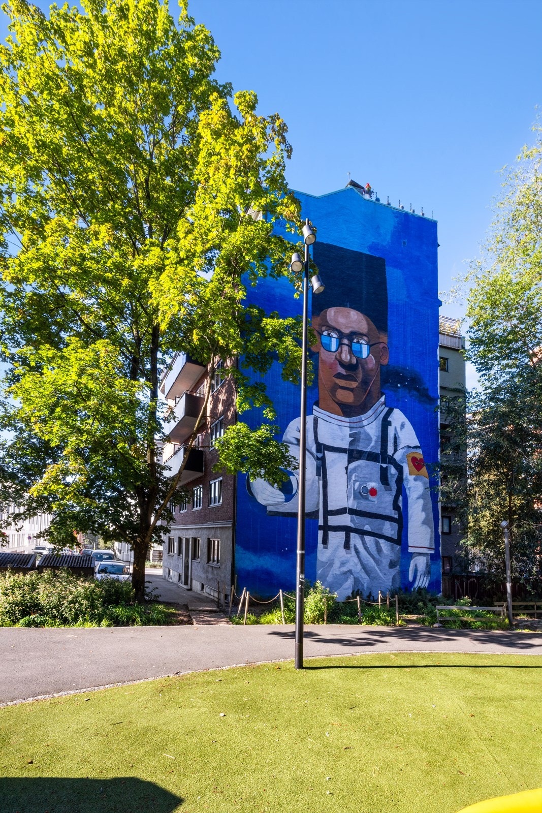 Fasade med kult veggmaleri Galleribilde