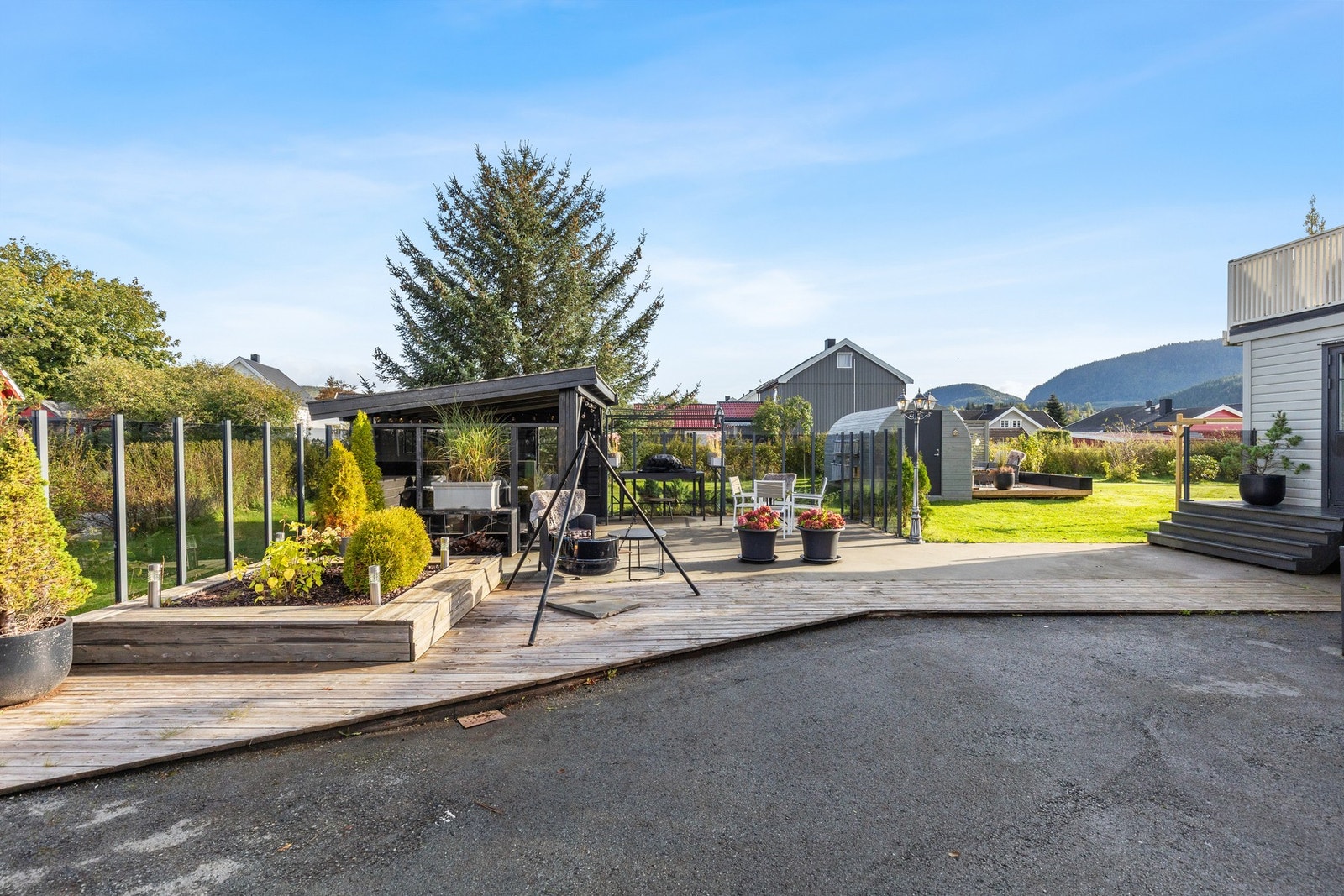 Flott og velholdt uteområde. Galleribilde