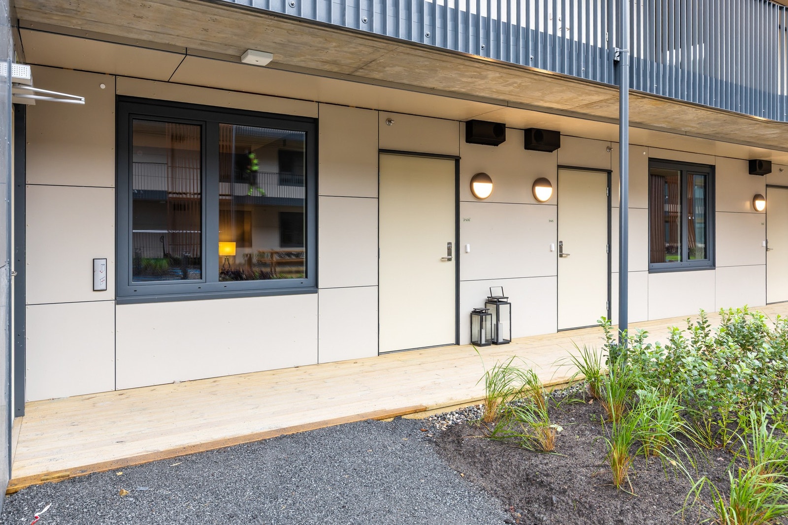 Fint inngangsparti i enden Galleribilde