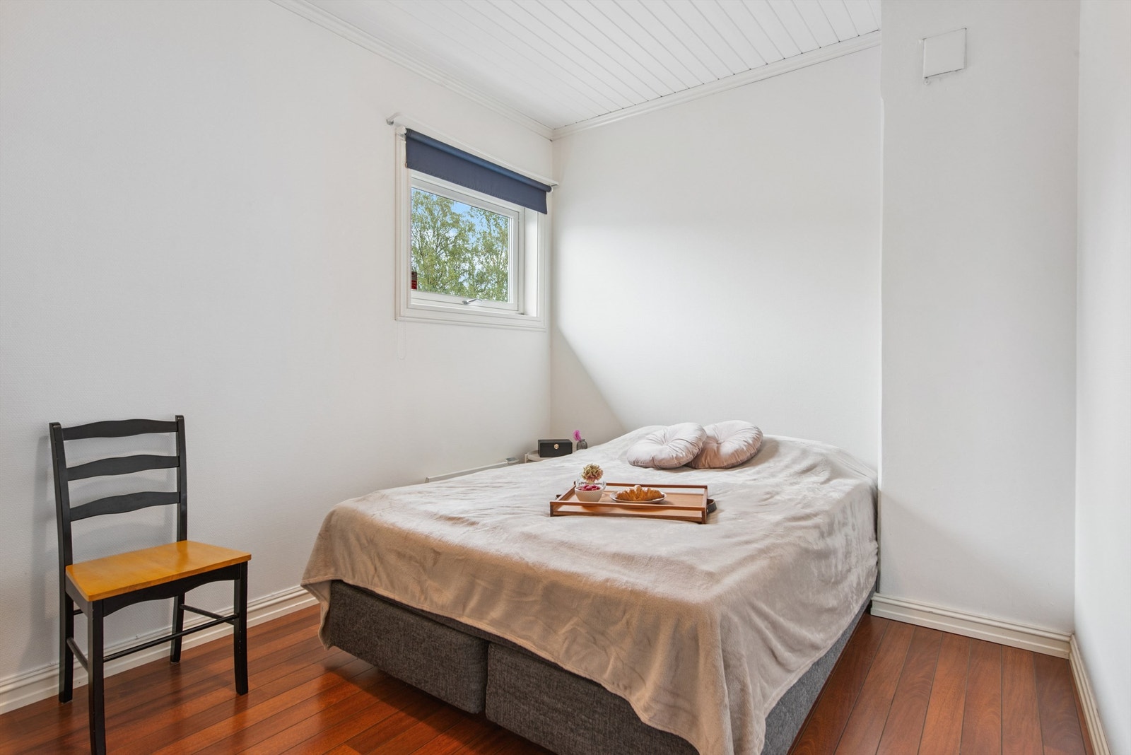 Disponibelt rom Galleribilde